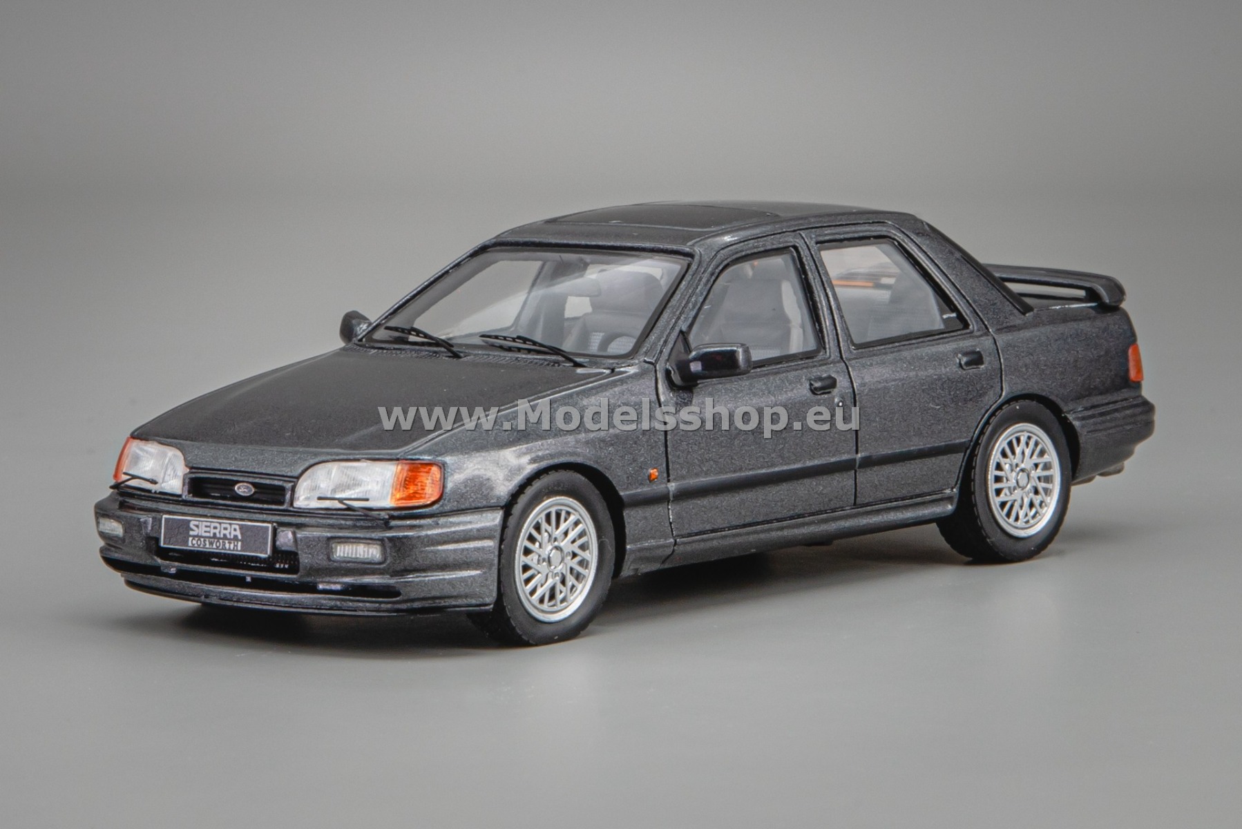 Schuco Ford Sierra Cosworth, 1990 /saphire Anthracite/ 43U00100