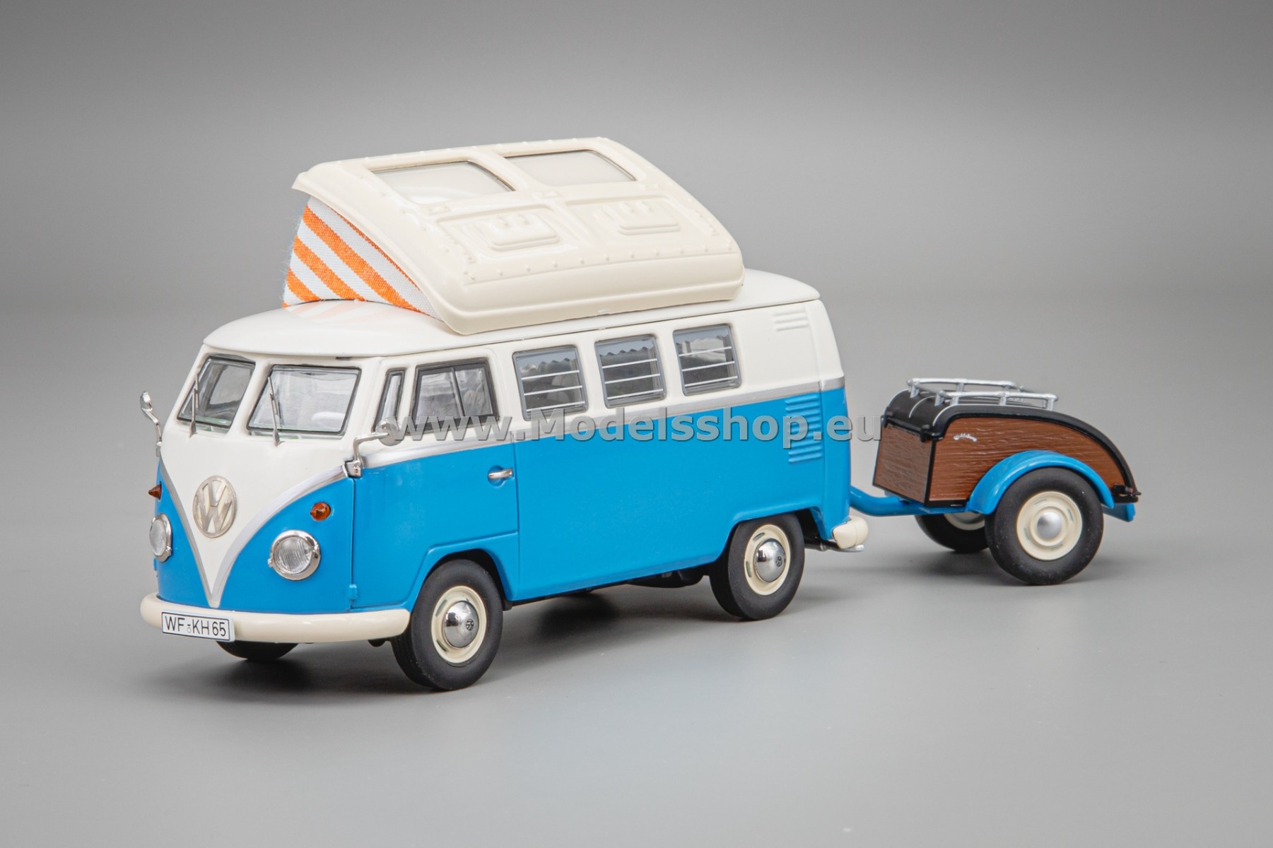 Schuco 450729800 Volkswage / VW T1 Campingbus w. Westfalia trailer /blue - white/