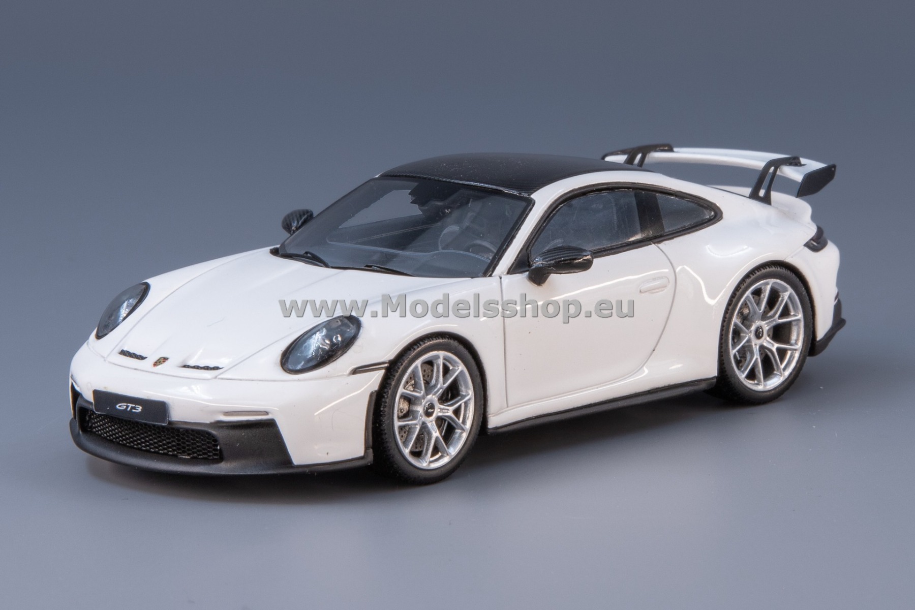 Porsche 911 GT3 992, 2021 /white/