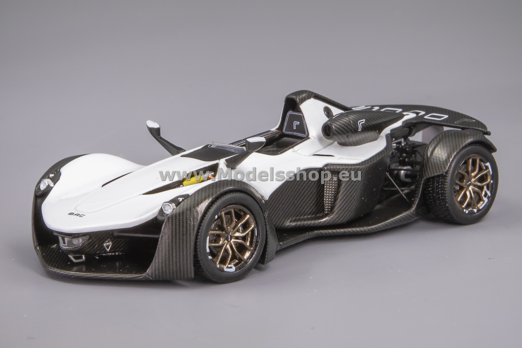 450924600 Schuco Bac Mono Roadster, 2009 /white - black/