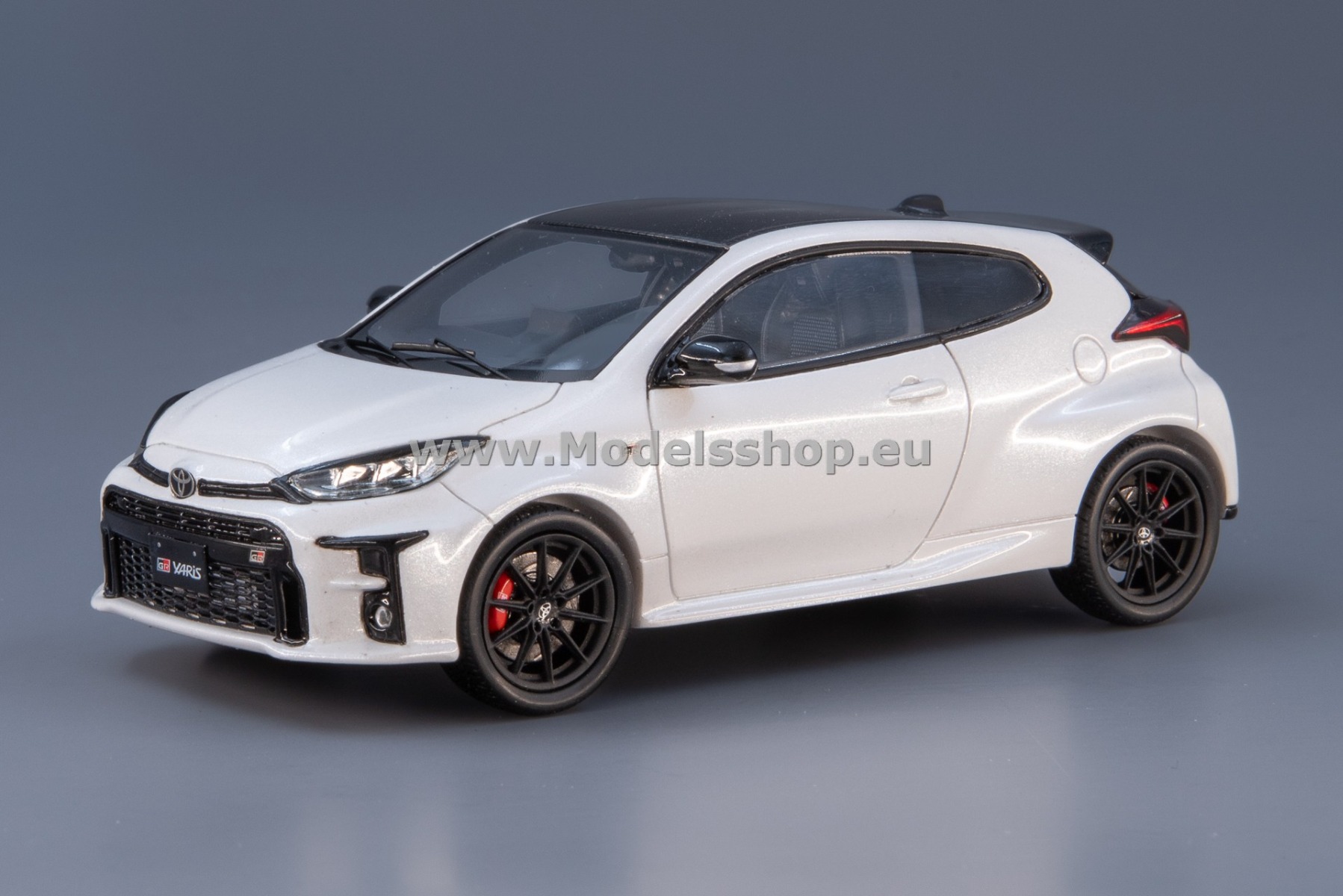 Amazon | 【シュコー】 1/43 Toyota GR Yaris (Left Hand Drive