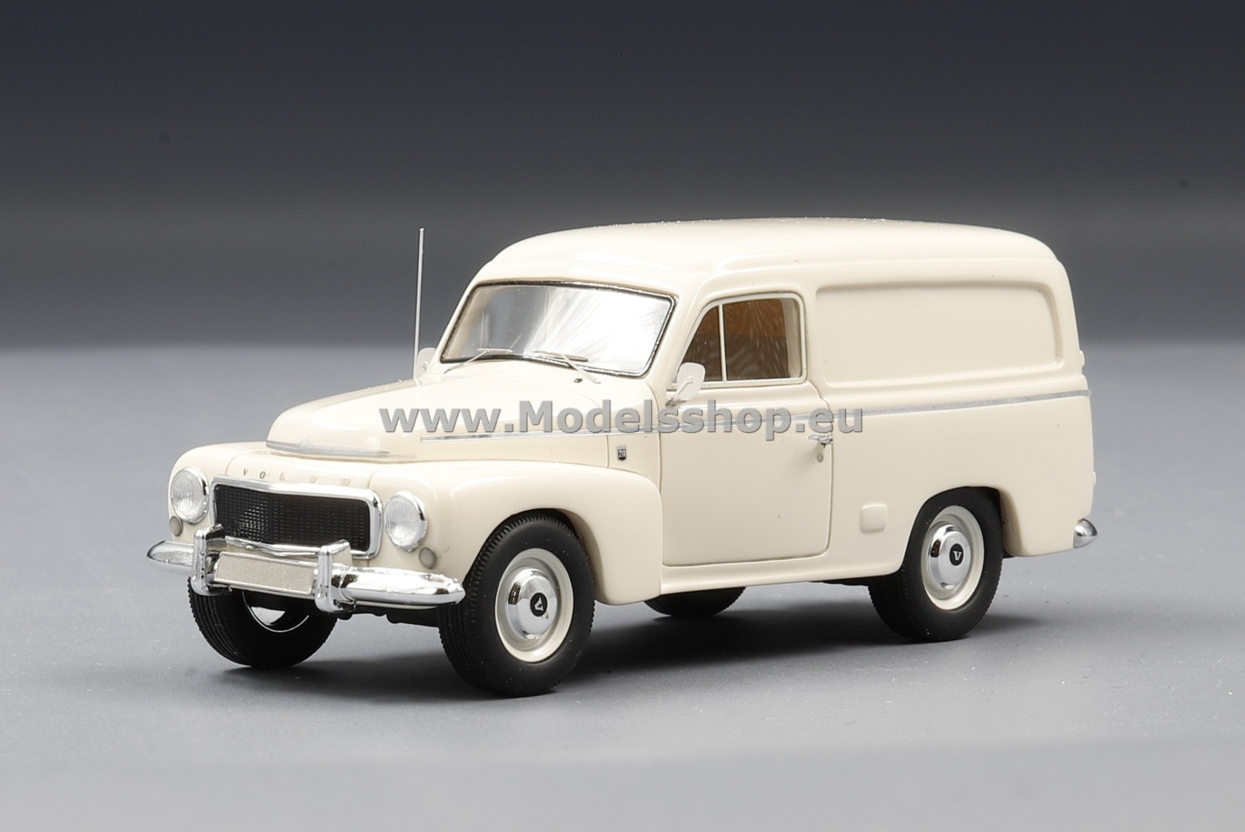 Volvo Duett PV445, 1956 /light beige/
