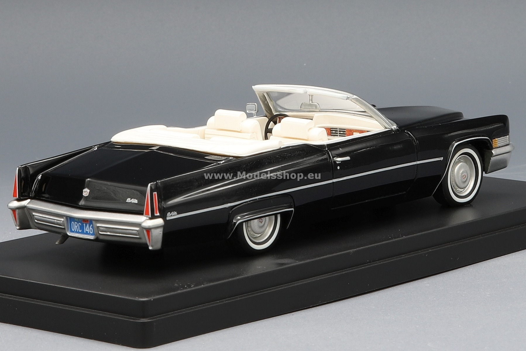 ネオ/'70 Cadillacキャデラック DeVilleデビル 1/43 絶版 ネオ/'70 Cadillacキャデラック DeVilleデビル 1/43 絶版