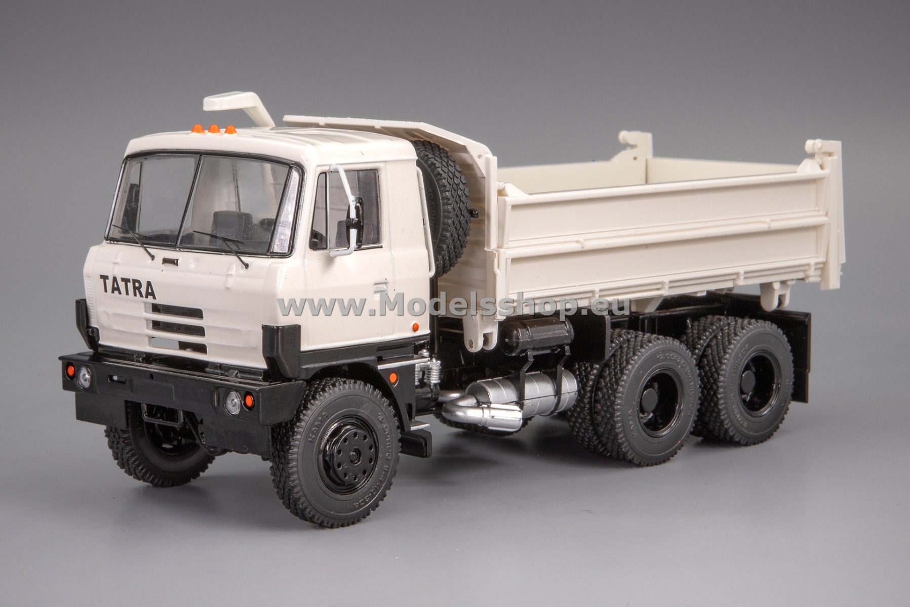 PCL47161 Tatra 815 S3 three-way dump truck /white/