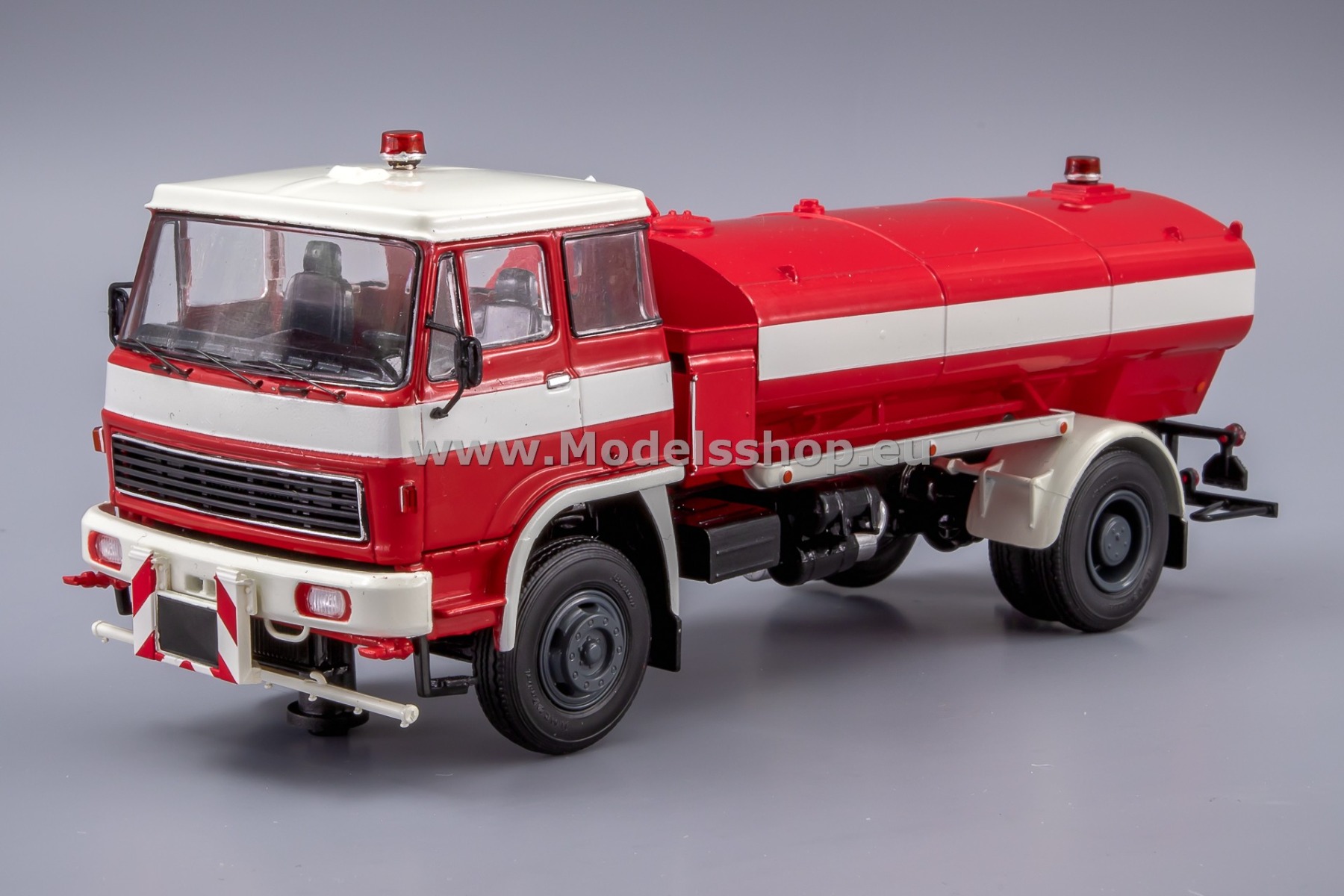 PCL47183 Skoda - LIAZ 100.850 SA 8 Fire engine / tanker truck /red/