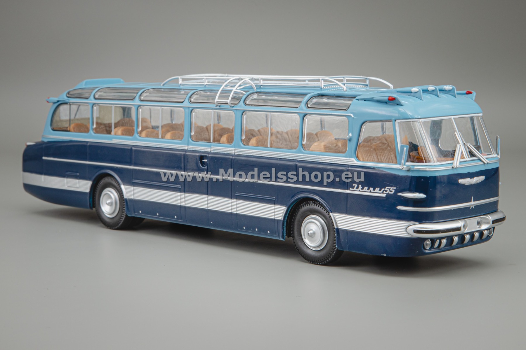 PCL47208 Ikarus 55-53 bus, 1953 /dark blue - light blue/