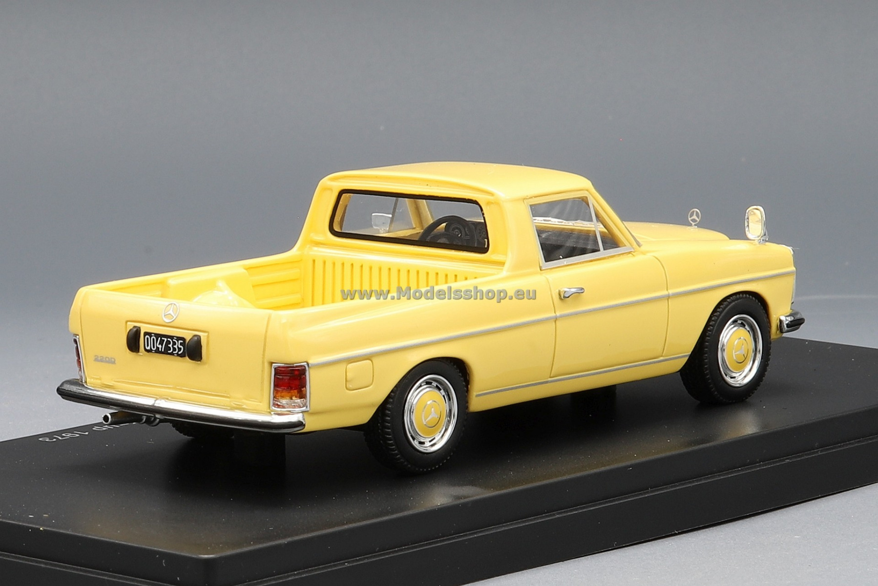 Mercedes-Benz Binz W115 Pick-up Argentina, 1974 /yellow/