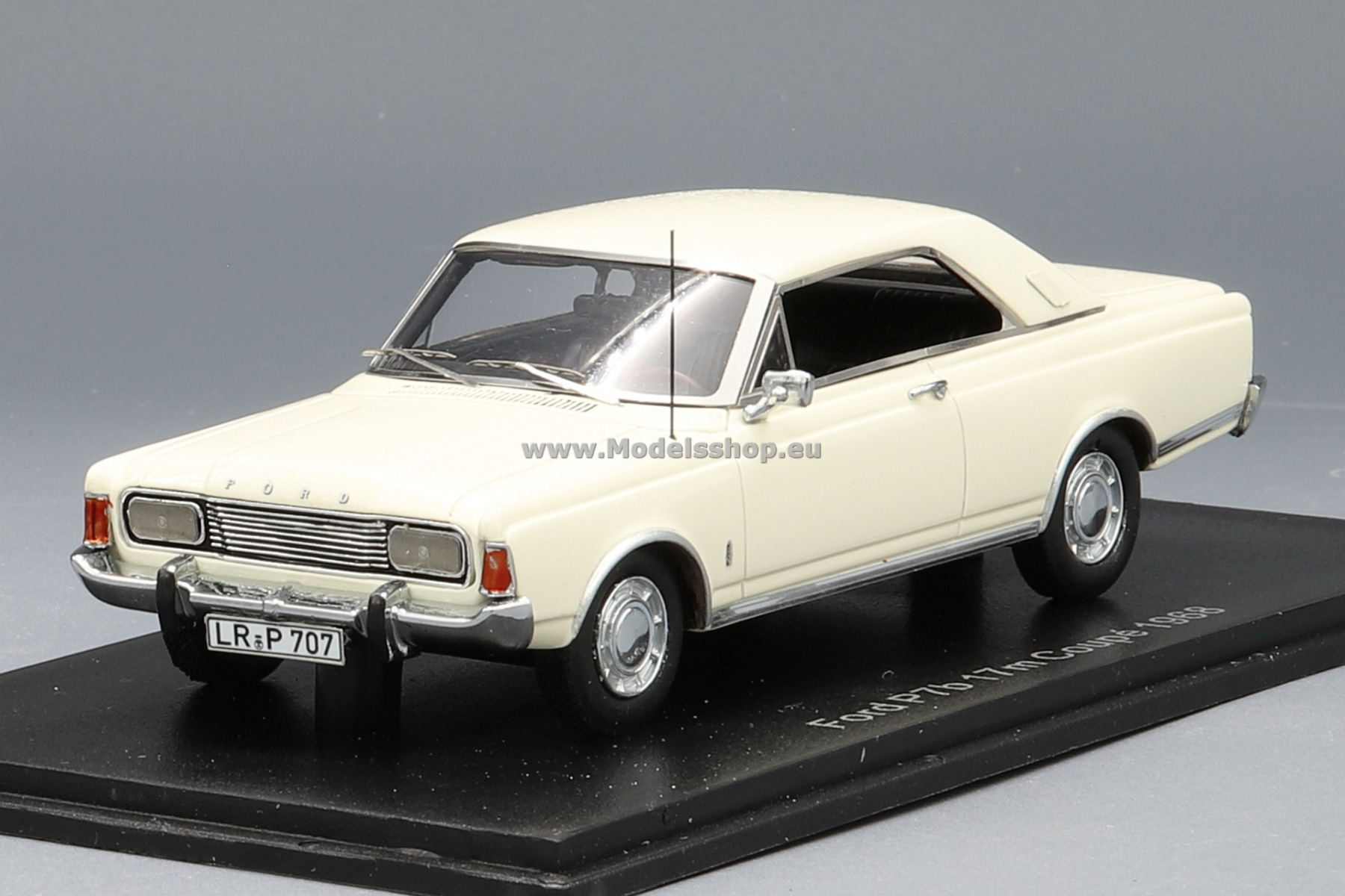 Ford Granada MK I Turnier, 1972 /light red/