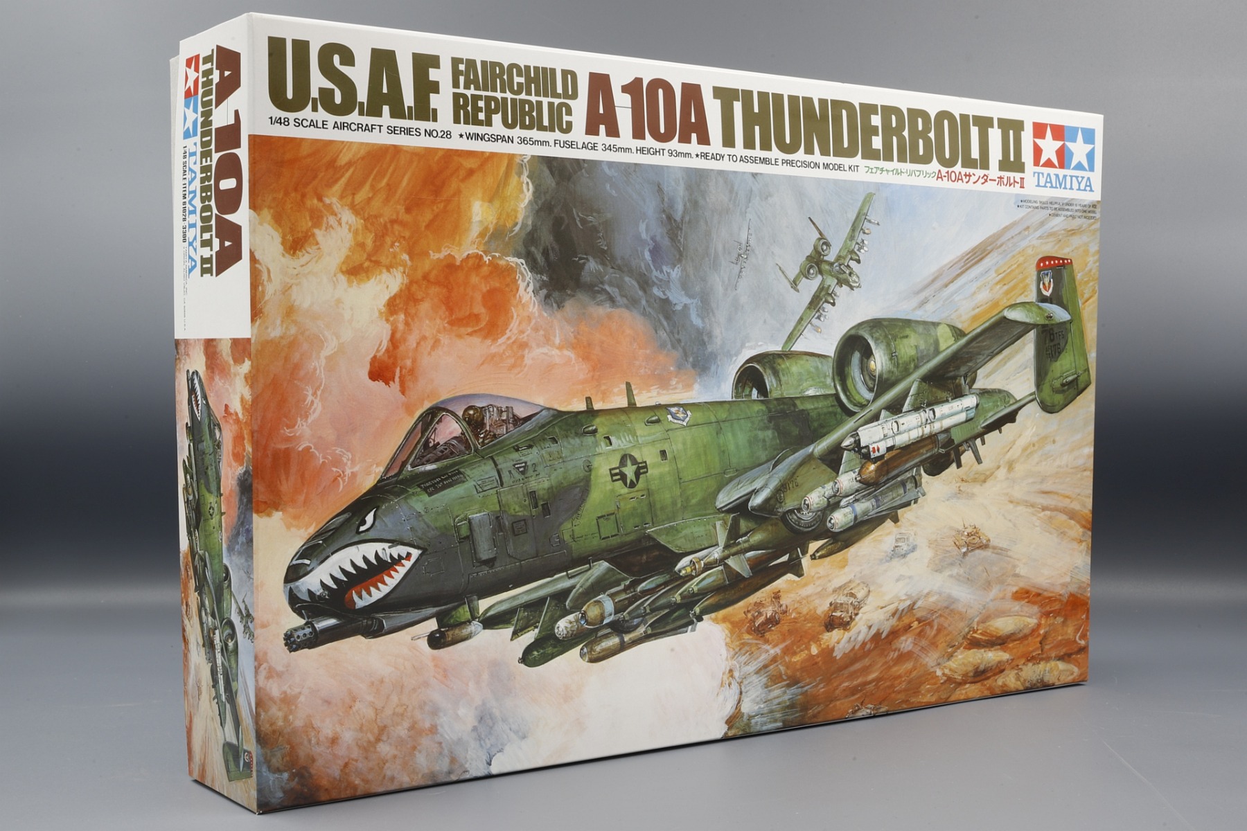 Tamiya TA61028 USAF Fairchild Republic A-10A Thunderbolt II Desert