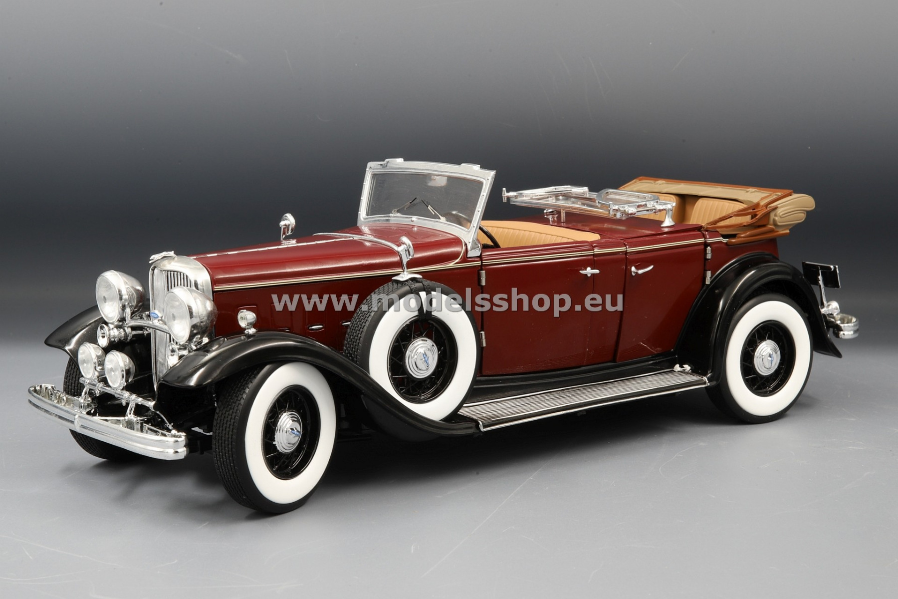 Ford Lincoln KB 1932, canopy open /dark red - black/