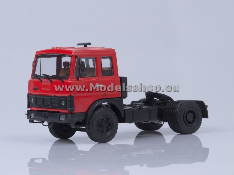 AI1086 MAZ-5432 tractor truck, early version /red/