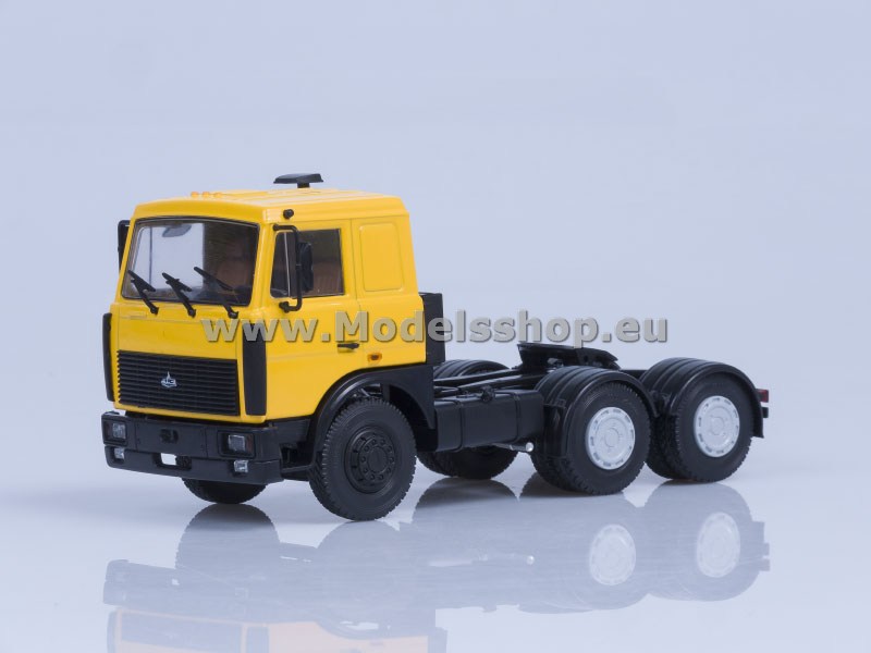 AI1088 MAZ-6422 tractor truck, later version /yellow/