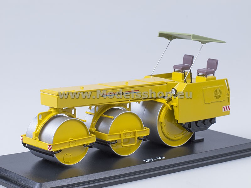 SSM8002 Asphalt roller DU-49 /orange/
