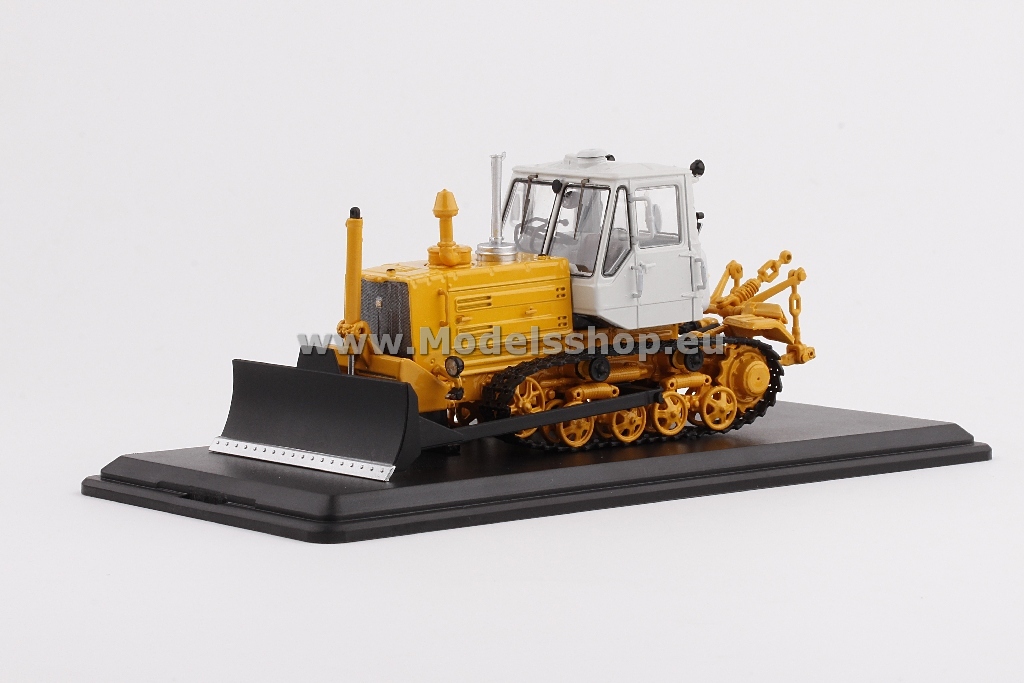 SSM8015 Crawler tractorT-150 with plow /yellow-white/