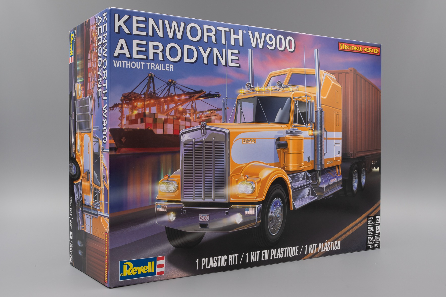 Revell Kenworth W-900 – Maquette Camion Américain 1/25 – 231 Pièces, Chromées, Moteur 8 Cylindres – Niveau 5/5 – Dès 13 Ans