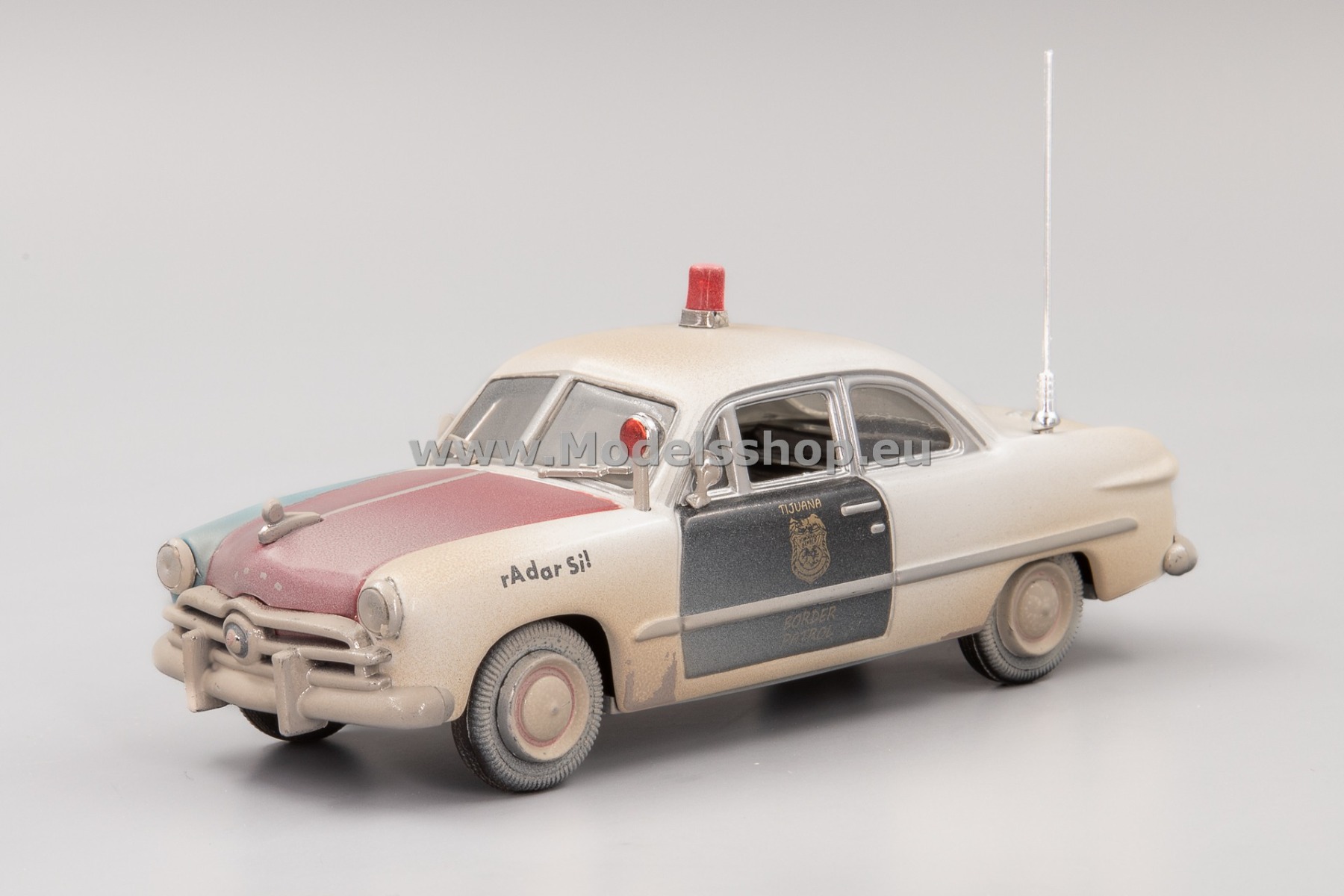 GreenLight GL86191 Ford Tijuana, 1949, Mexico Border Patrol /beige - red - black/