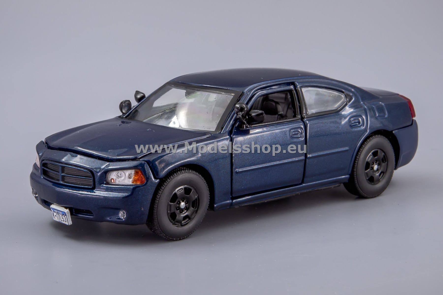 GreenLight GL86604 Dodge Charger LX, 2006, Detective Kate Beckett's from TV-series 