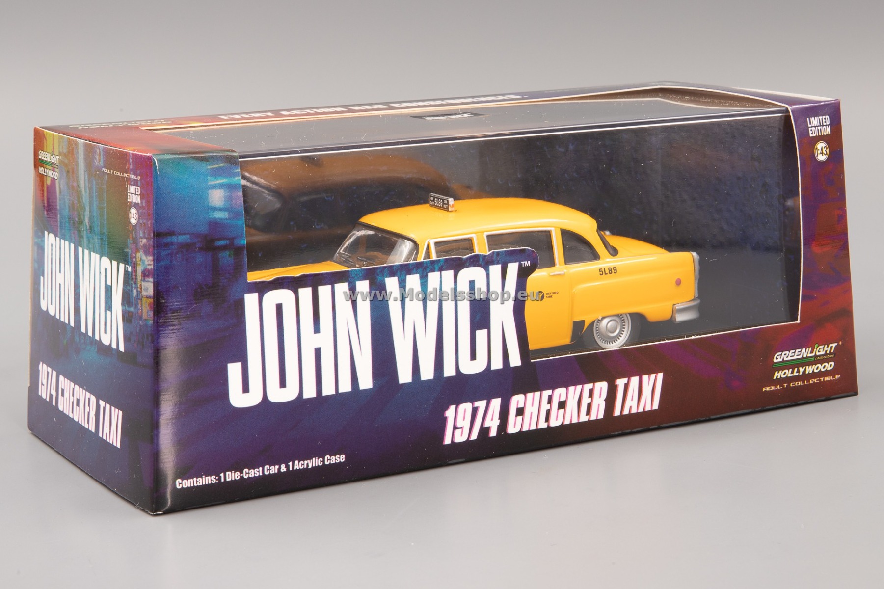 GreenLight GL86607 Checker Motors Marathon A11 N.Y.C. Taxi