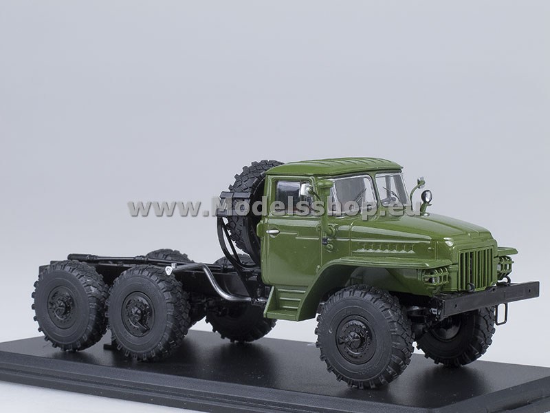 URAL-375D truck chassis