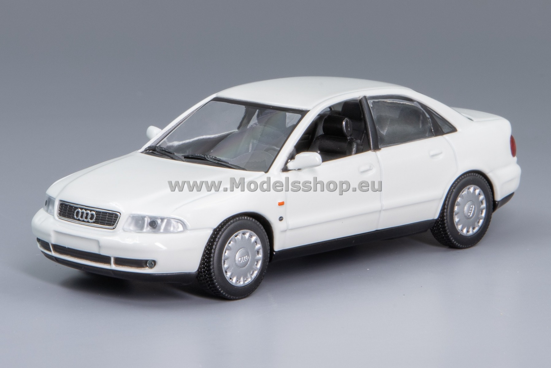 Maxichamps 940015000 Audi A4, 1995 /white/