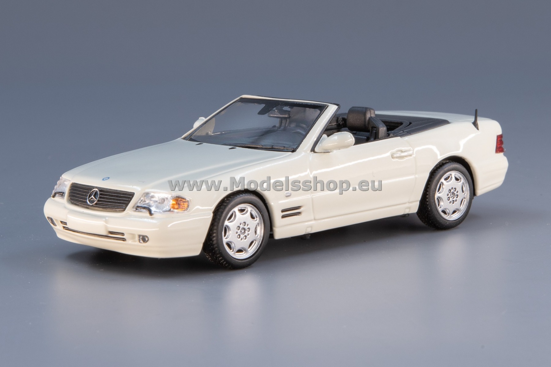 Maxichamps 940033032 Mercedes-Benz SL-class (R129), 1999 /white/