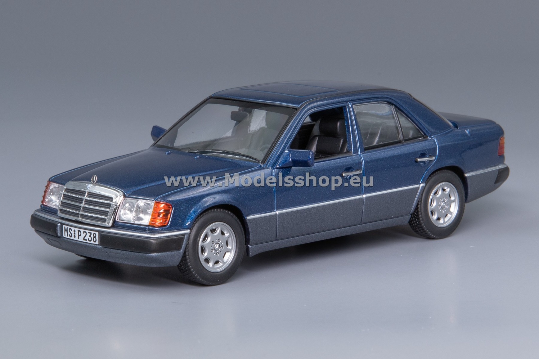 Maxichamps 940037006 Mercedes-Benz 230E (W124), 1991 /dark blue metallic/