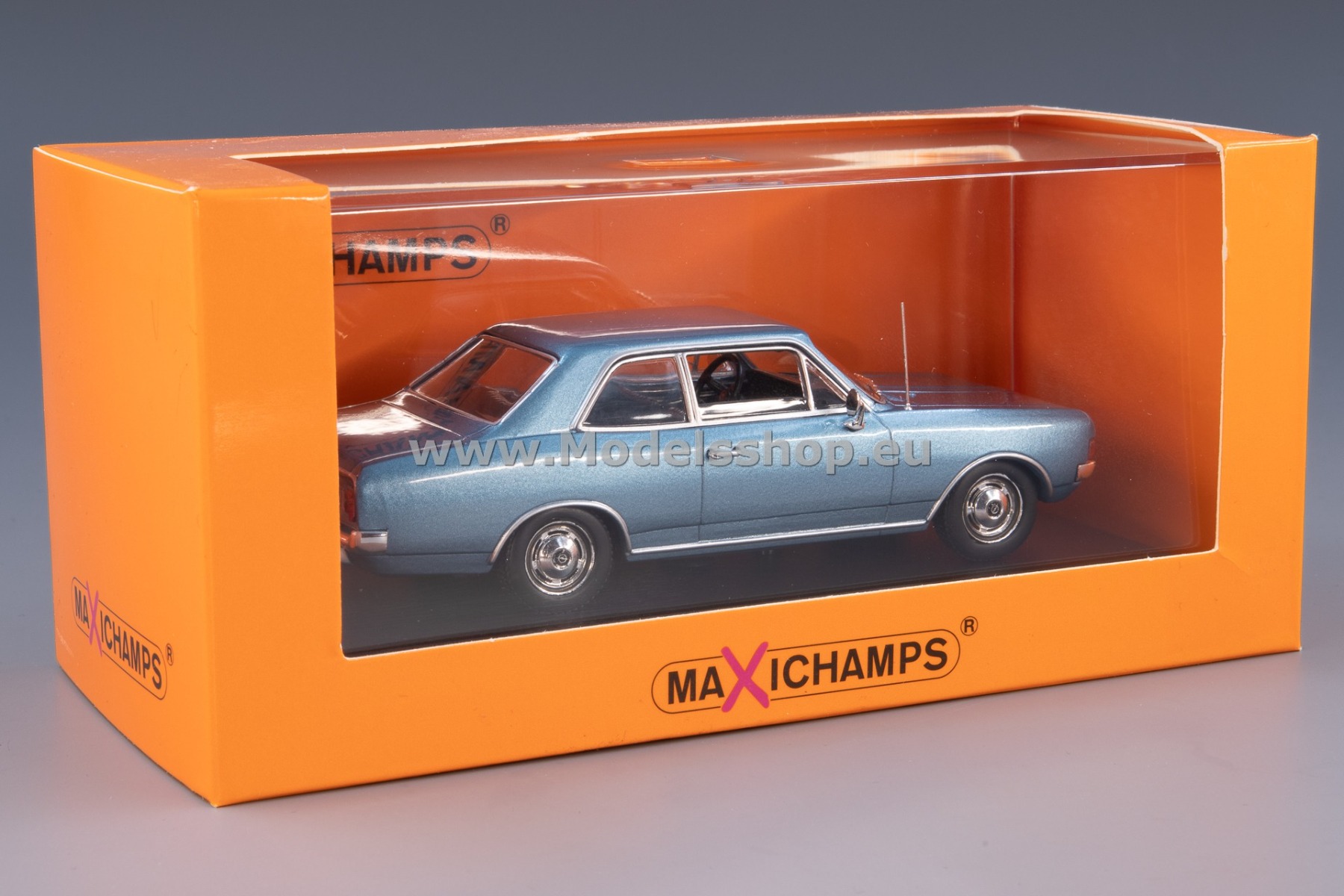 Maxichamps 940046100 Opel Rekord C Limousine, 1968 /blue metallic/