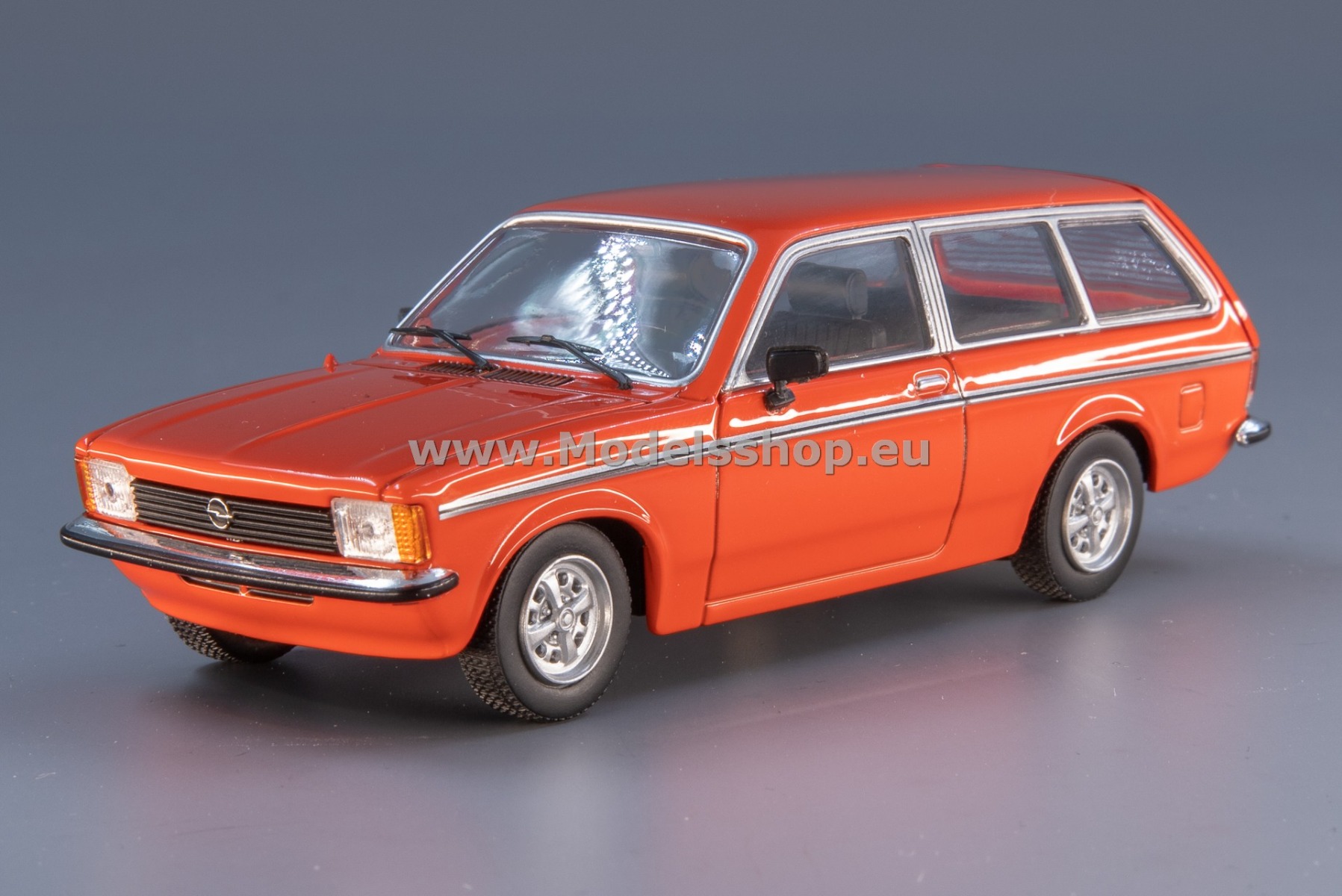 Maxichamps 940048110 Opel Kadett C Caravan 3d, 1978 /red/