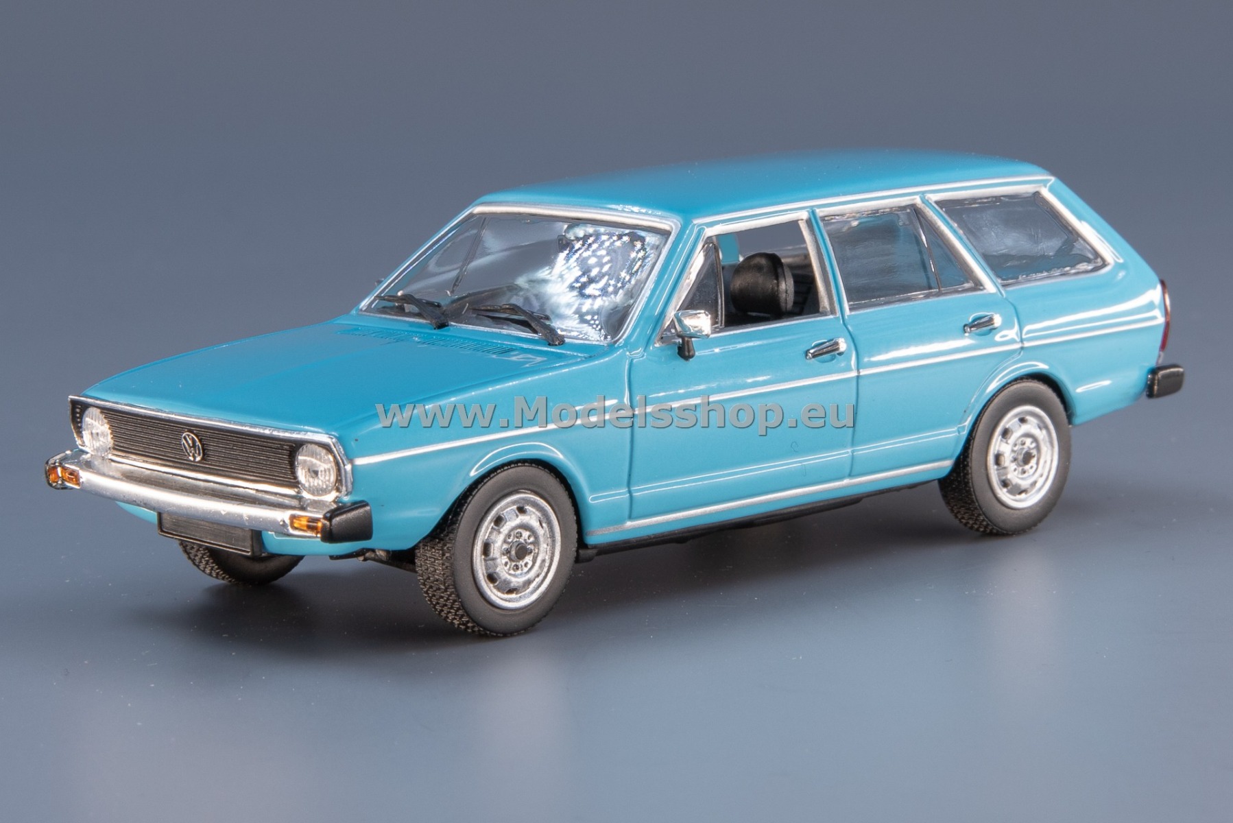 Maxichamps 940054210 Volkswagen Passat Variant, 1975 /blue/