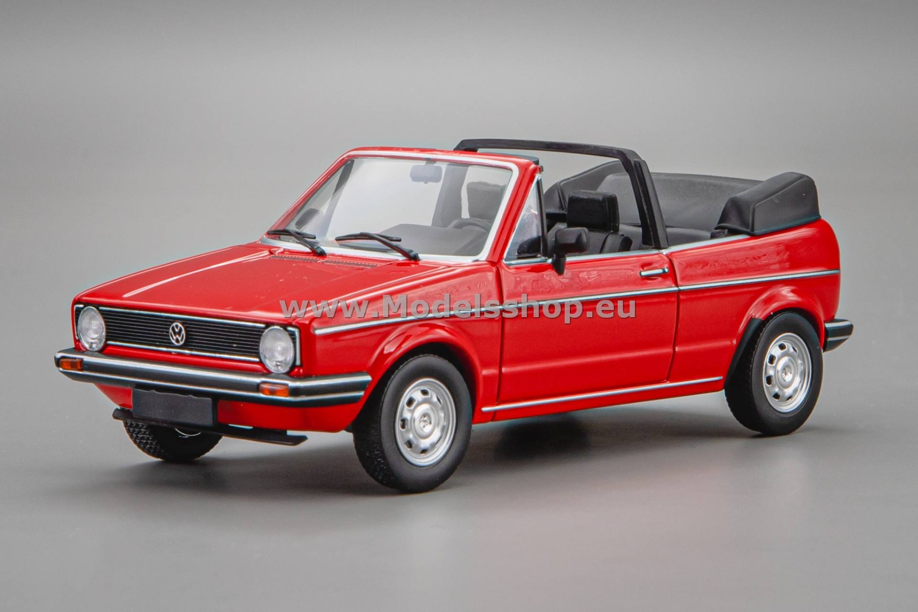 Maxichamps 940055181 Volkswagen / VW Golf I Cabriolet, 1979 /red/