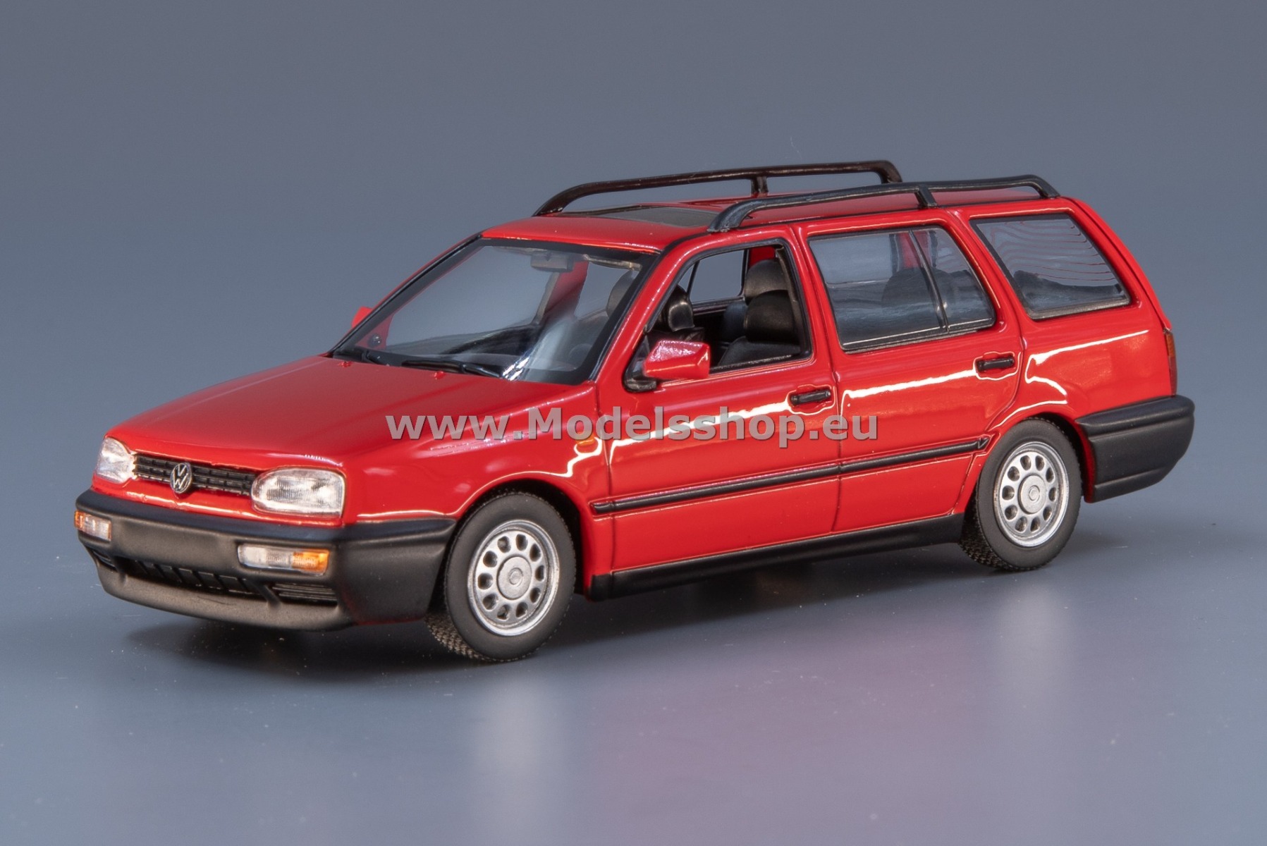 Maxichamps 940055511 Volkswagen Golf III Variant, 1997 /red/