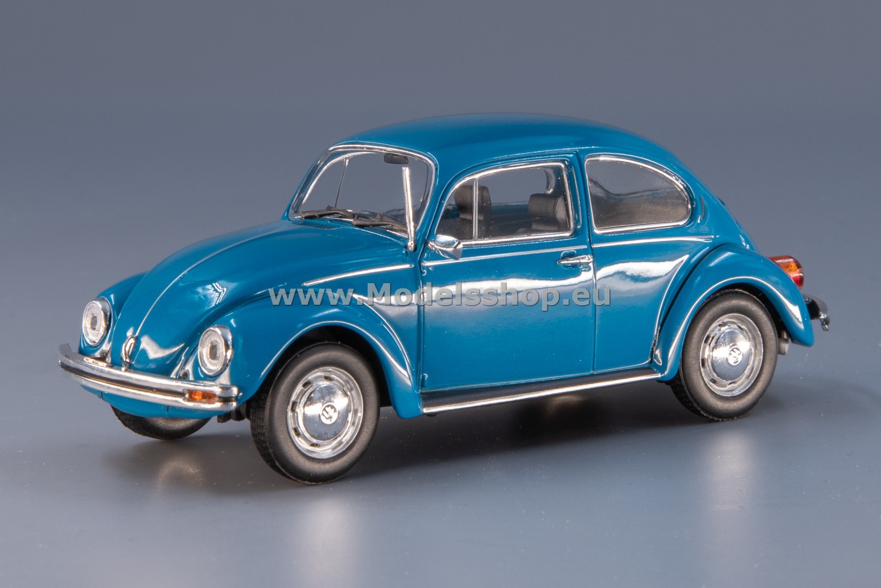 Maxichamps 940057101 Volkswagen 1200L, 1983 /blue/