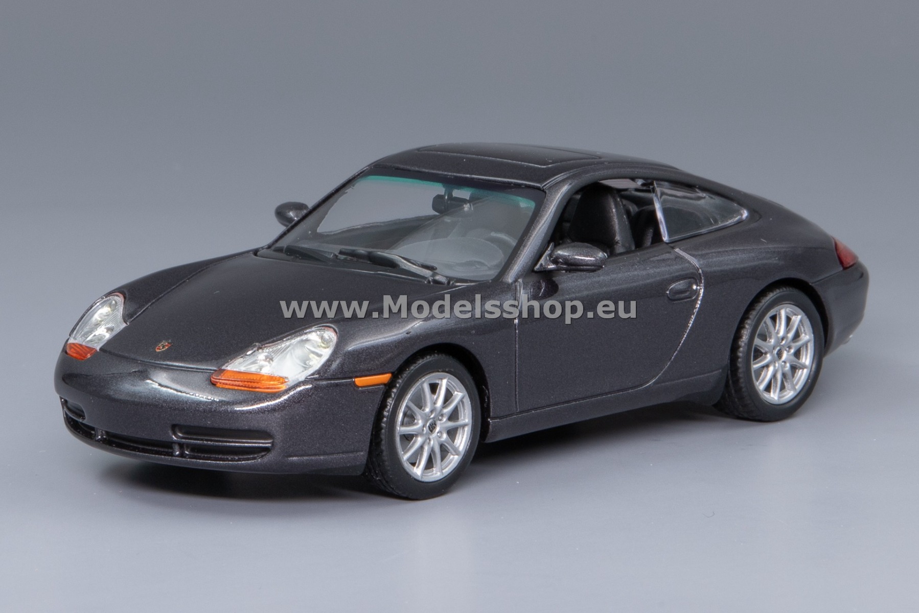 Maxichamps 940061182 Porsche 911 (996 Carrera), 1998 /dark violet metallic/