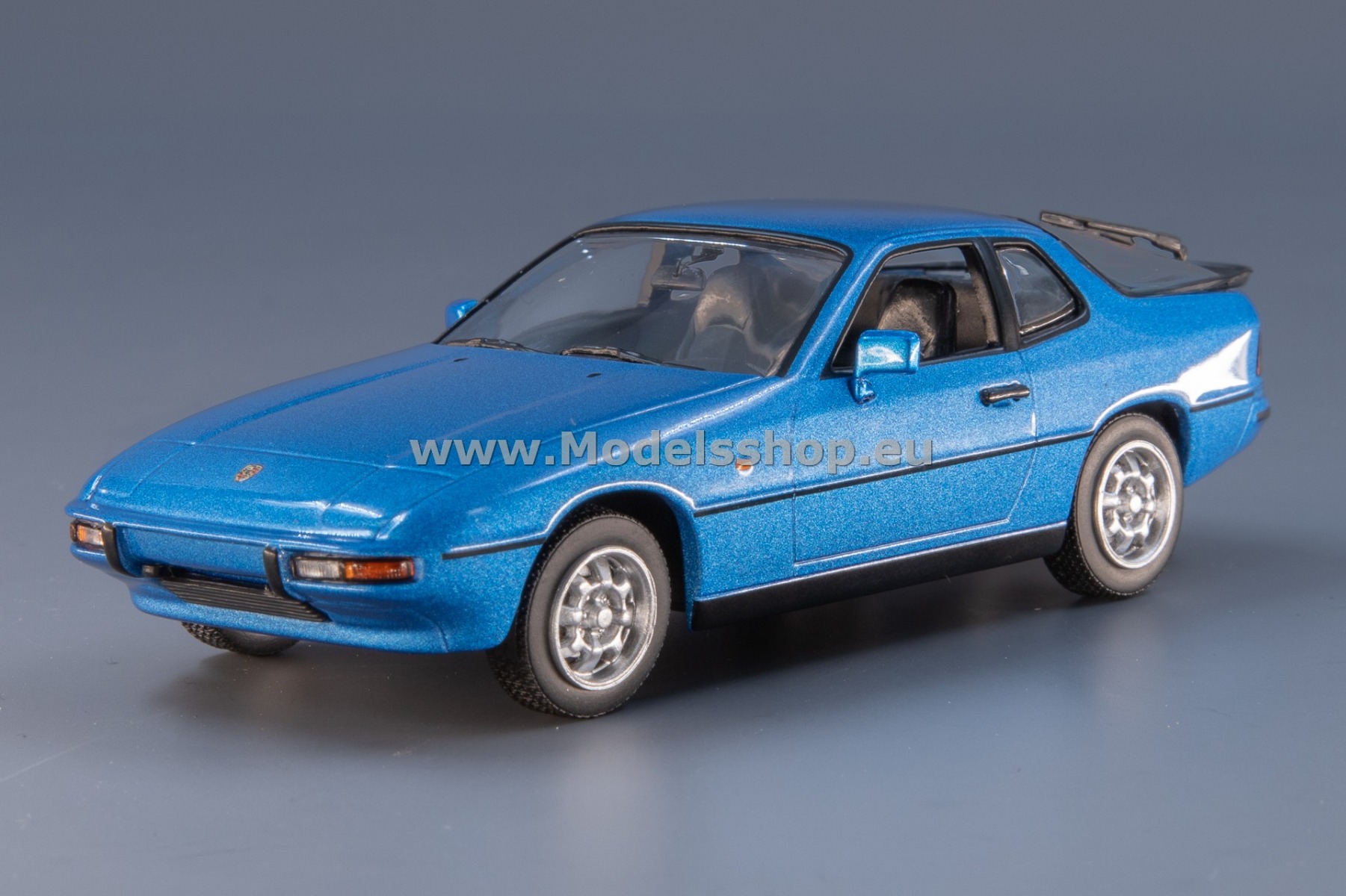 Maxichamps 940062122 Porsche 924, 1976 /blue metallic/