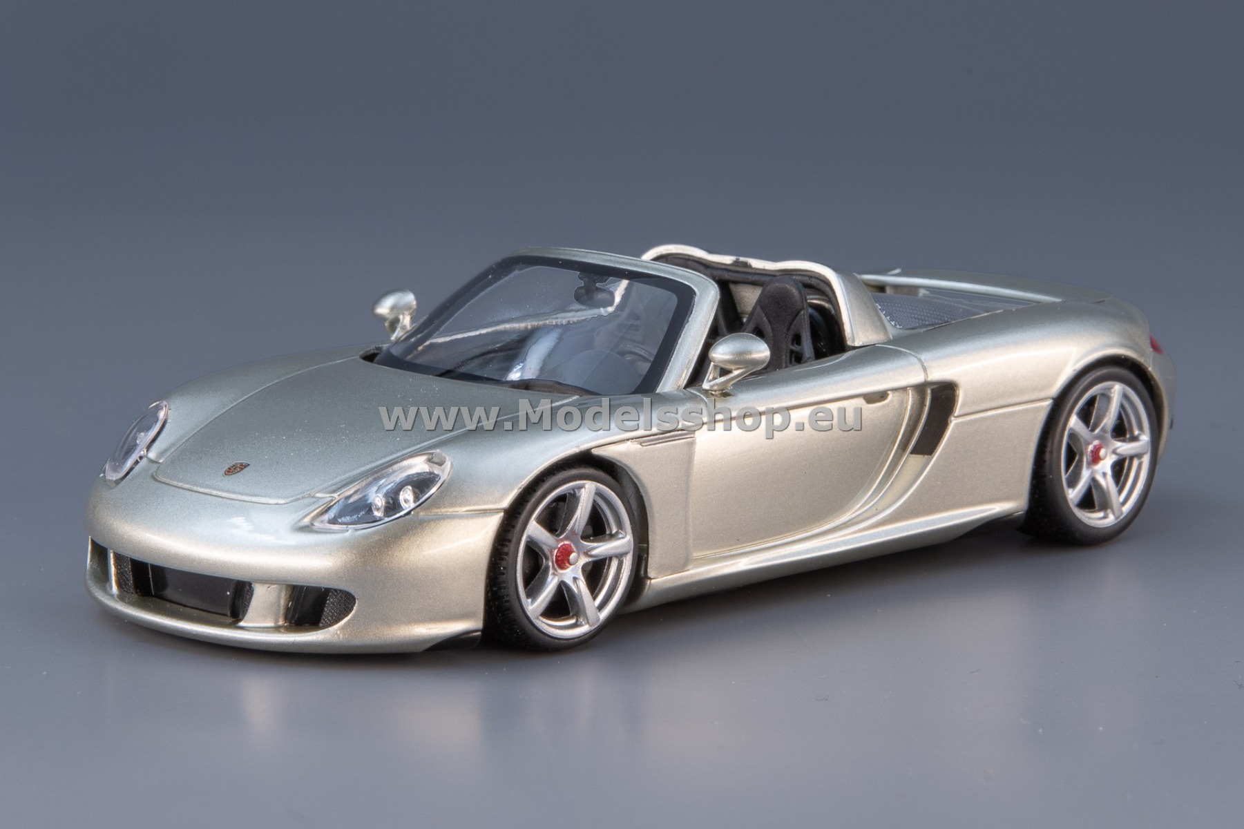 Maxichamps 940062630 Porsche Carrera GT, 2003 /silver/
