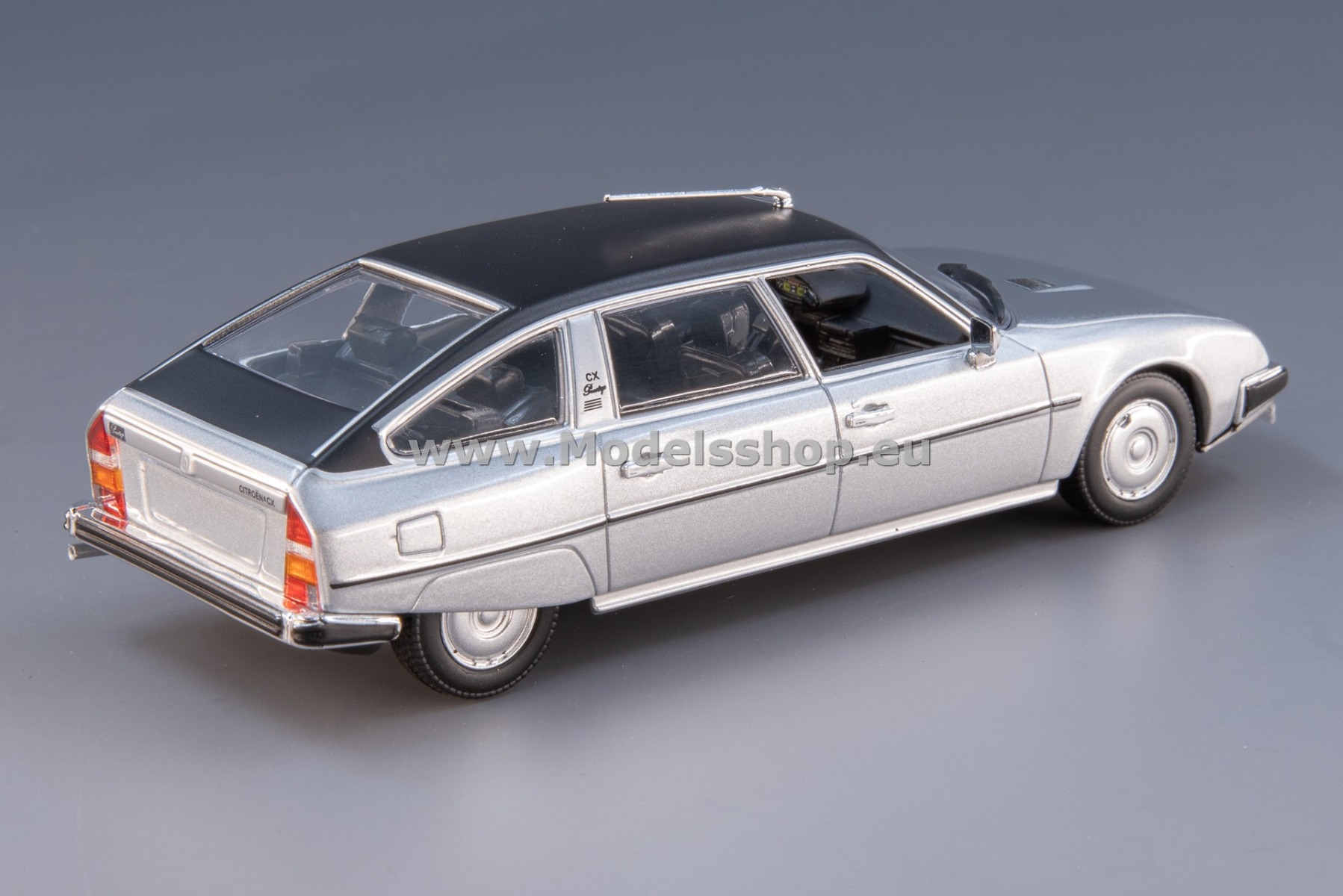 Citroën CX Prestige brun métal (Maxichamps) 1/43e Citroën CX Prestige brun métal (Maxichamps) 1/43e