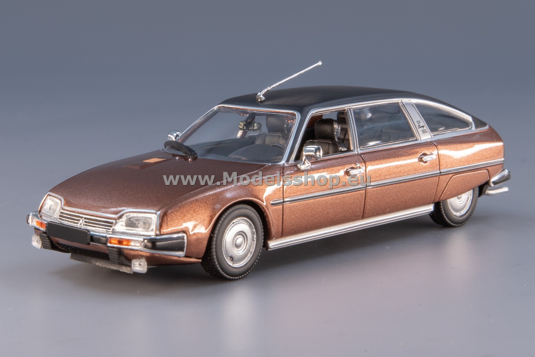 Maxichamps 940111401 Citroën CX Prestige, 1982 /brown metallic/