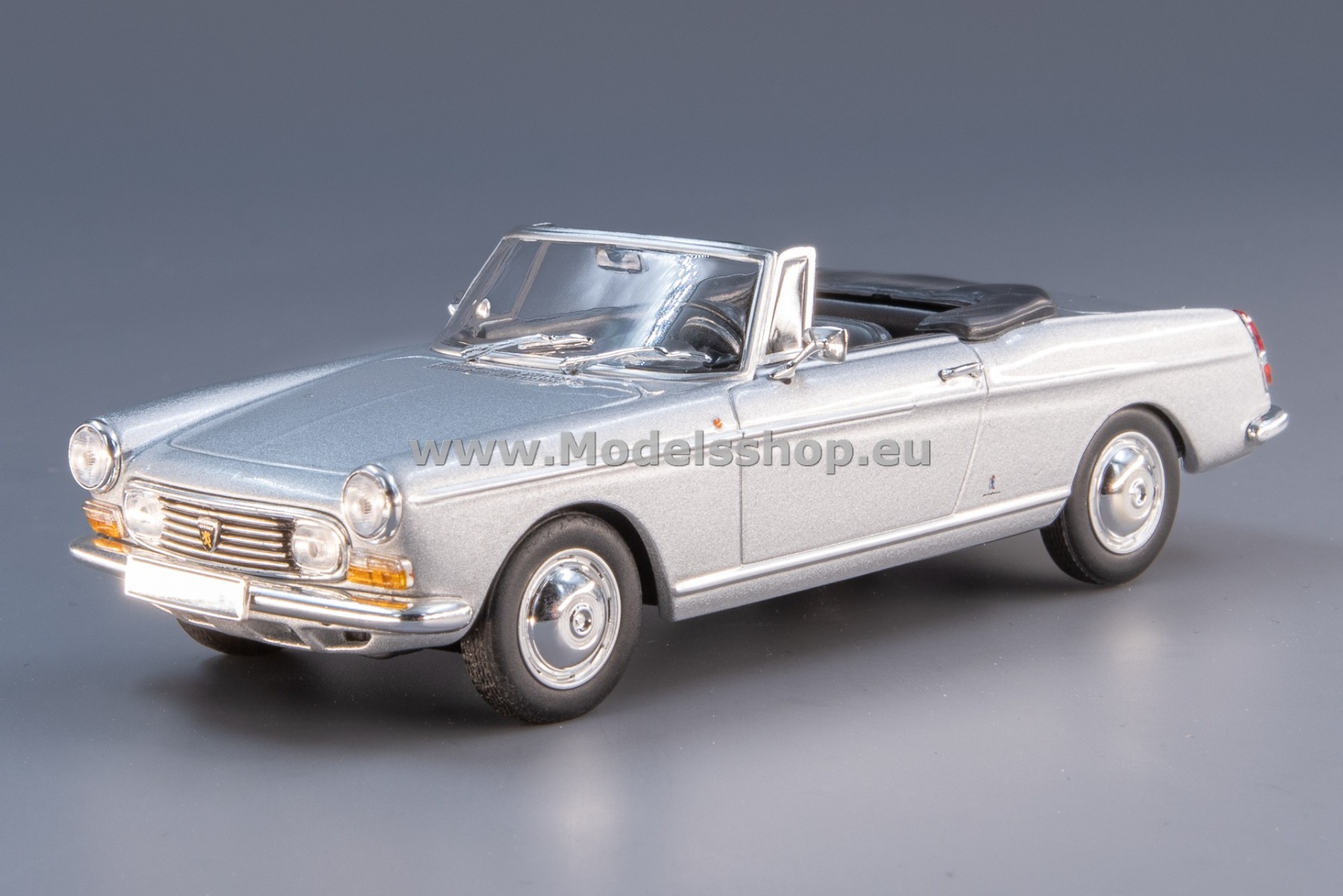 Maxichamps 940112930 Peugeot 404 Cabriolet, 1962 /silver/