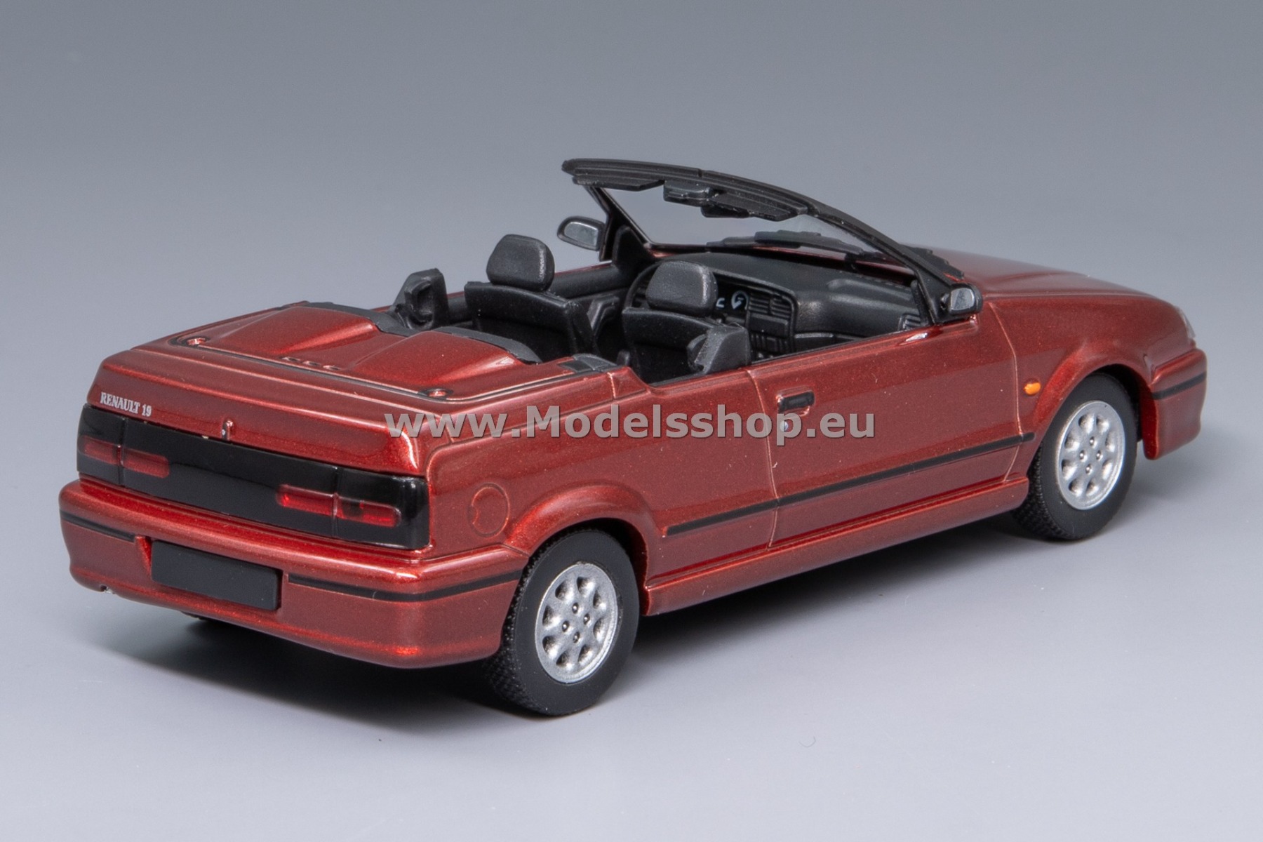 Maxichamps 940113731 Renault 19 Cabriolet, 1992 /red metallic/ - Imagen 2 de 4