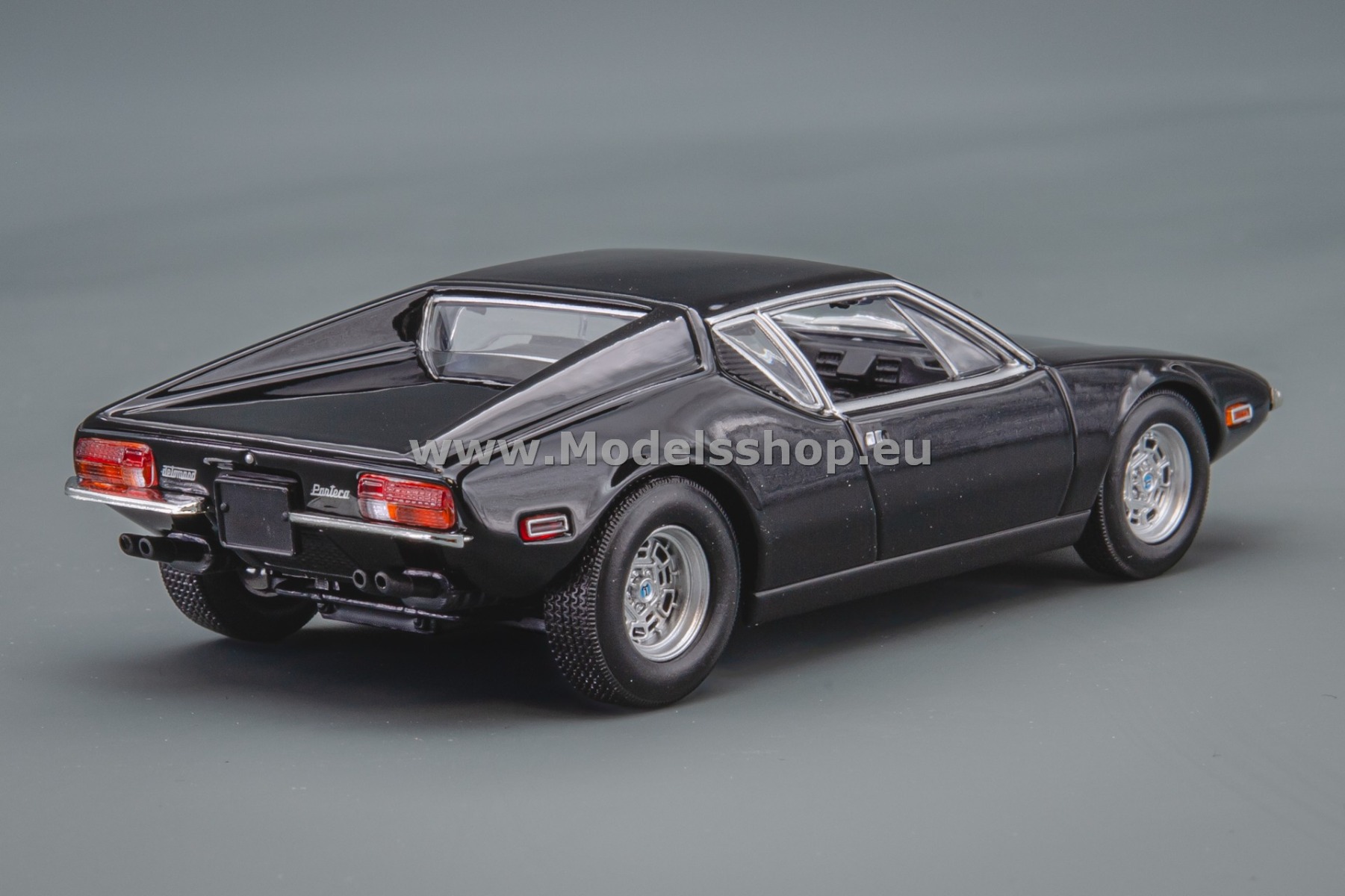 Modèle Réduit De Tomaso Pantera 1974 - Échelle 1/43 Par Maxichamps, Neuf En Boîte