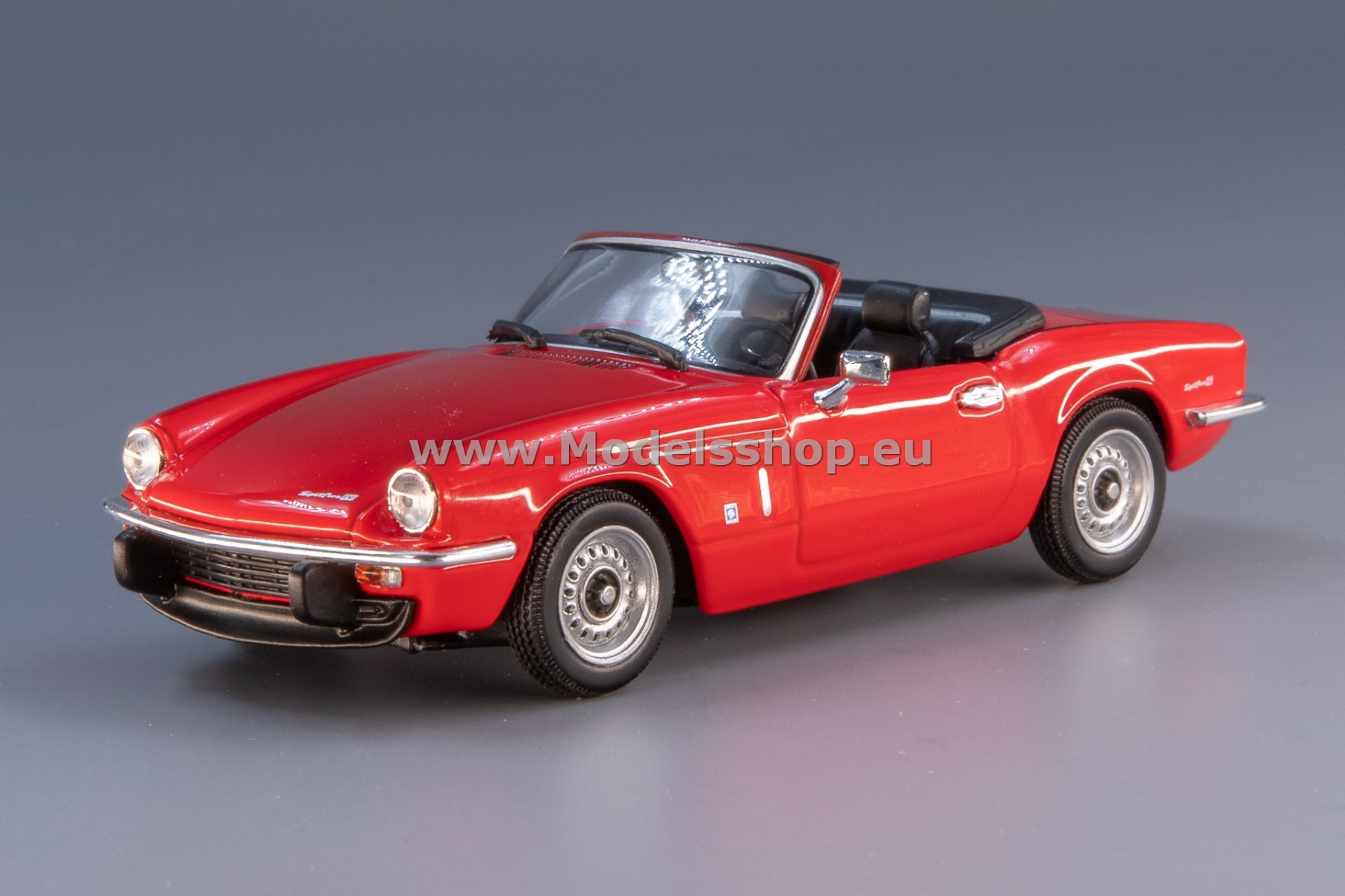 Maxichamps 940132530 Truimph Spitfire MK.IV, 1972 /red/