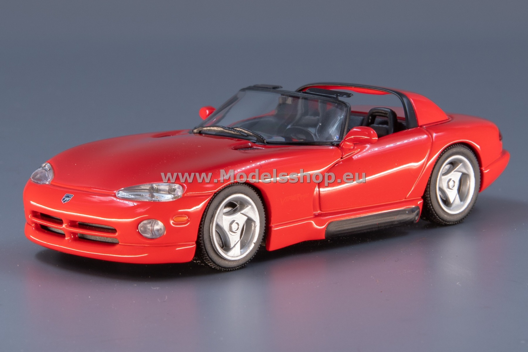Maxichamps 940144030 Dodge Viper Roadster, 1993 /red/