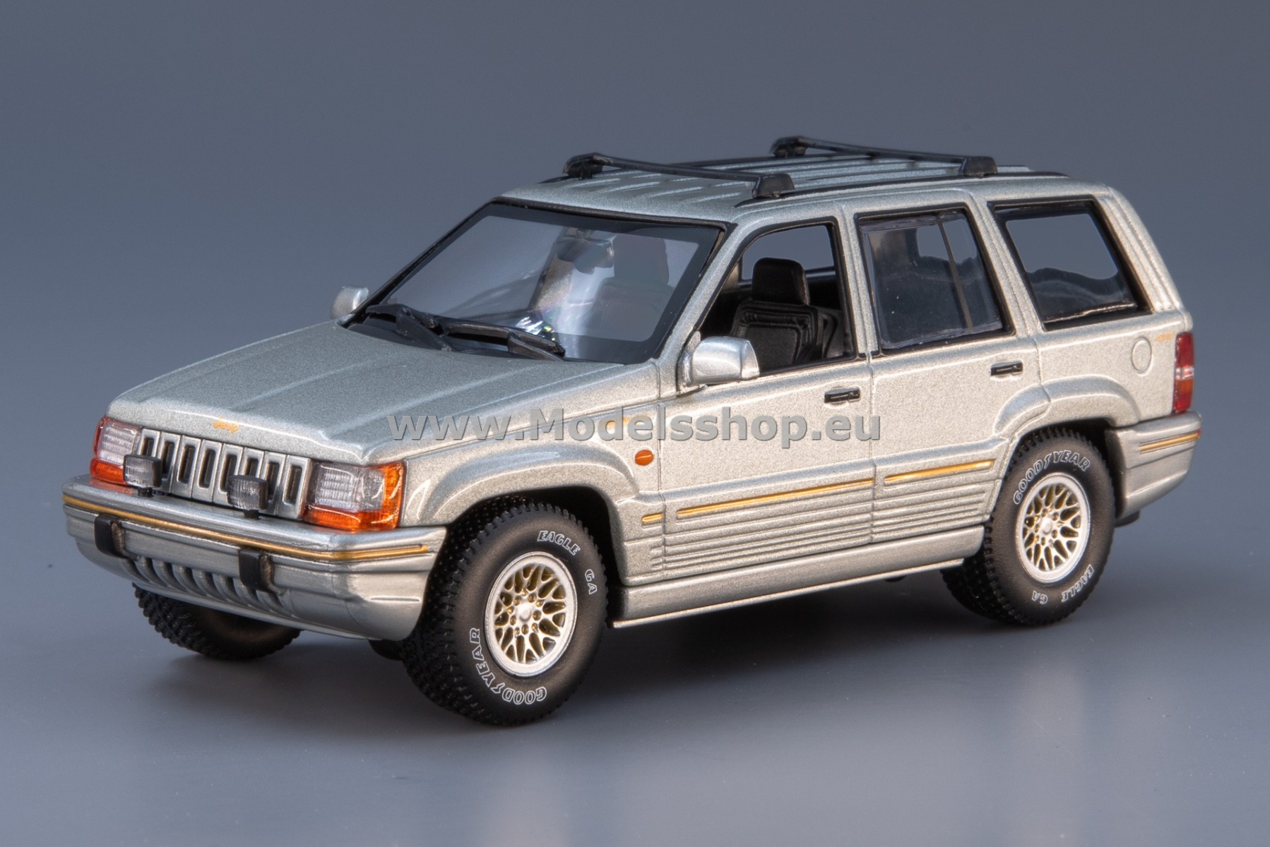 Maxichamps 940149661 Jeep Grand Cherokee, 1995 /silver/