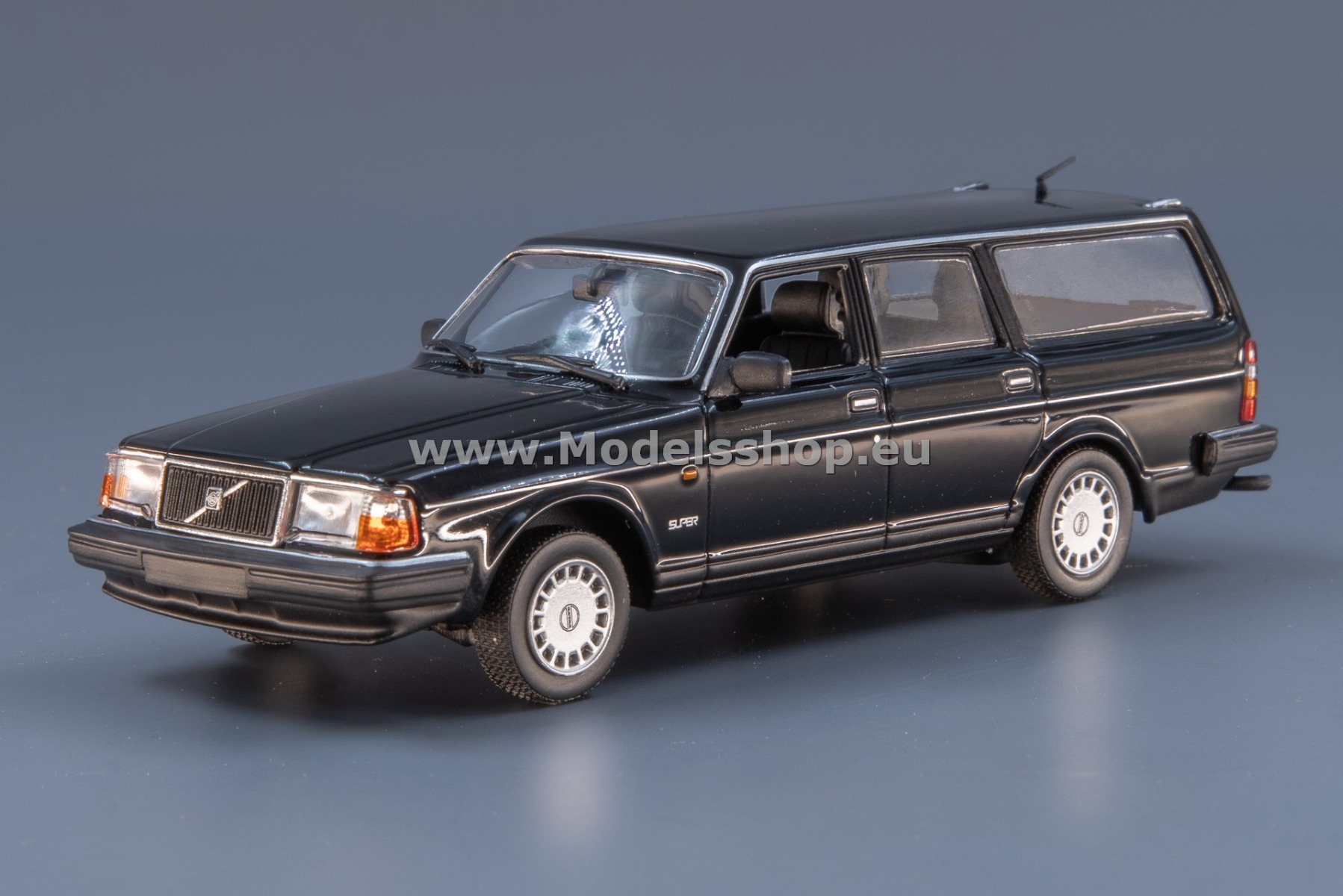 Maxichamps 940171416 Volvo 240 GL Break, 1986 /black/