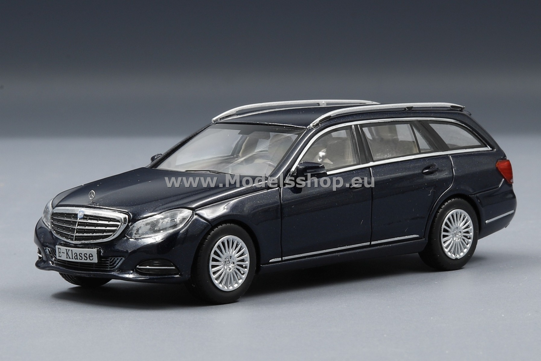 Mercedes-Benz E-Class Estate S212, Elegance /Canvasit blue metallic/