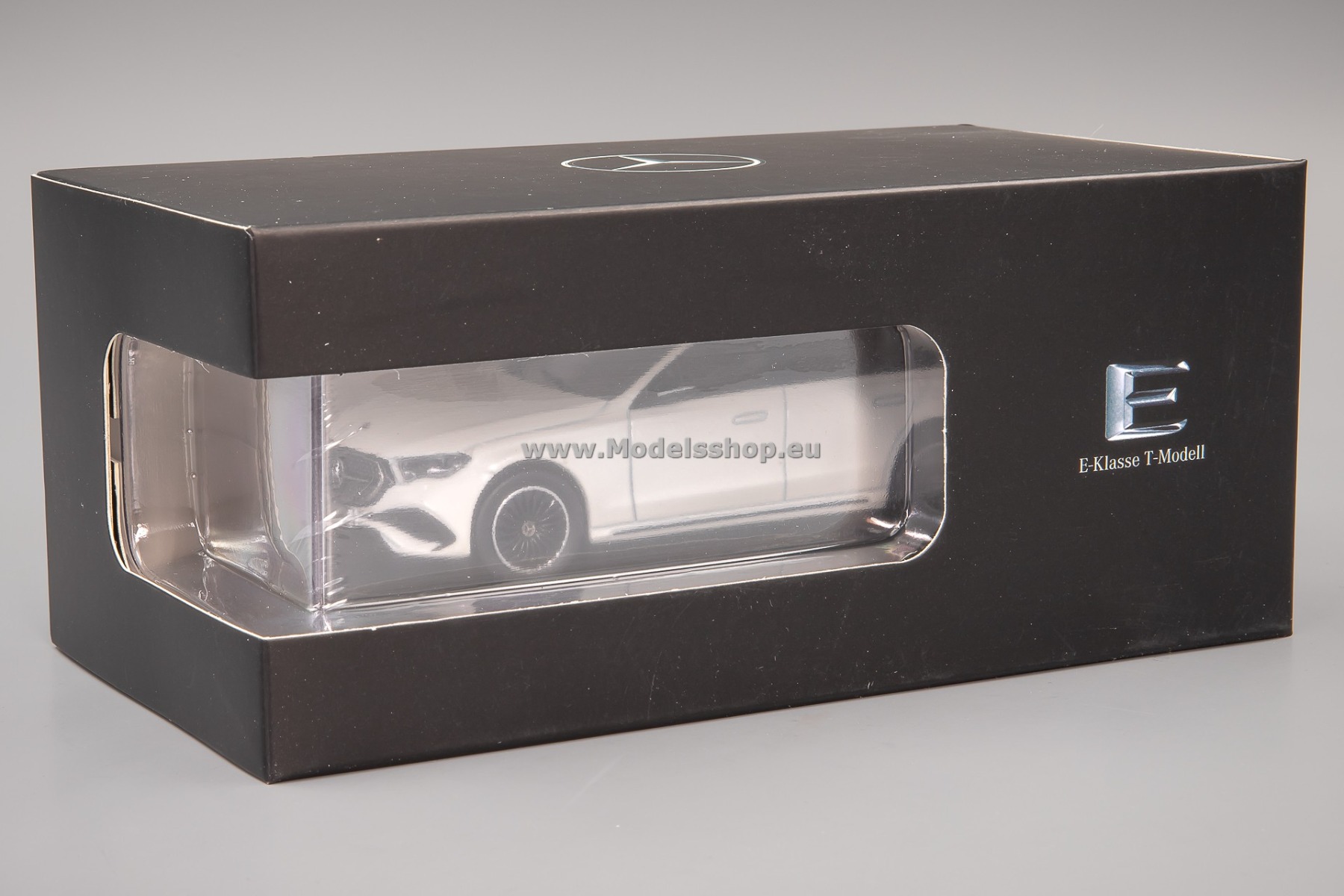 B66961120 Mercedes-Benz E-Class T-Model (S214), 2023 /white/