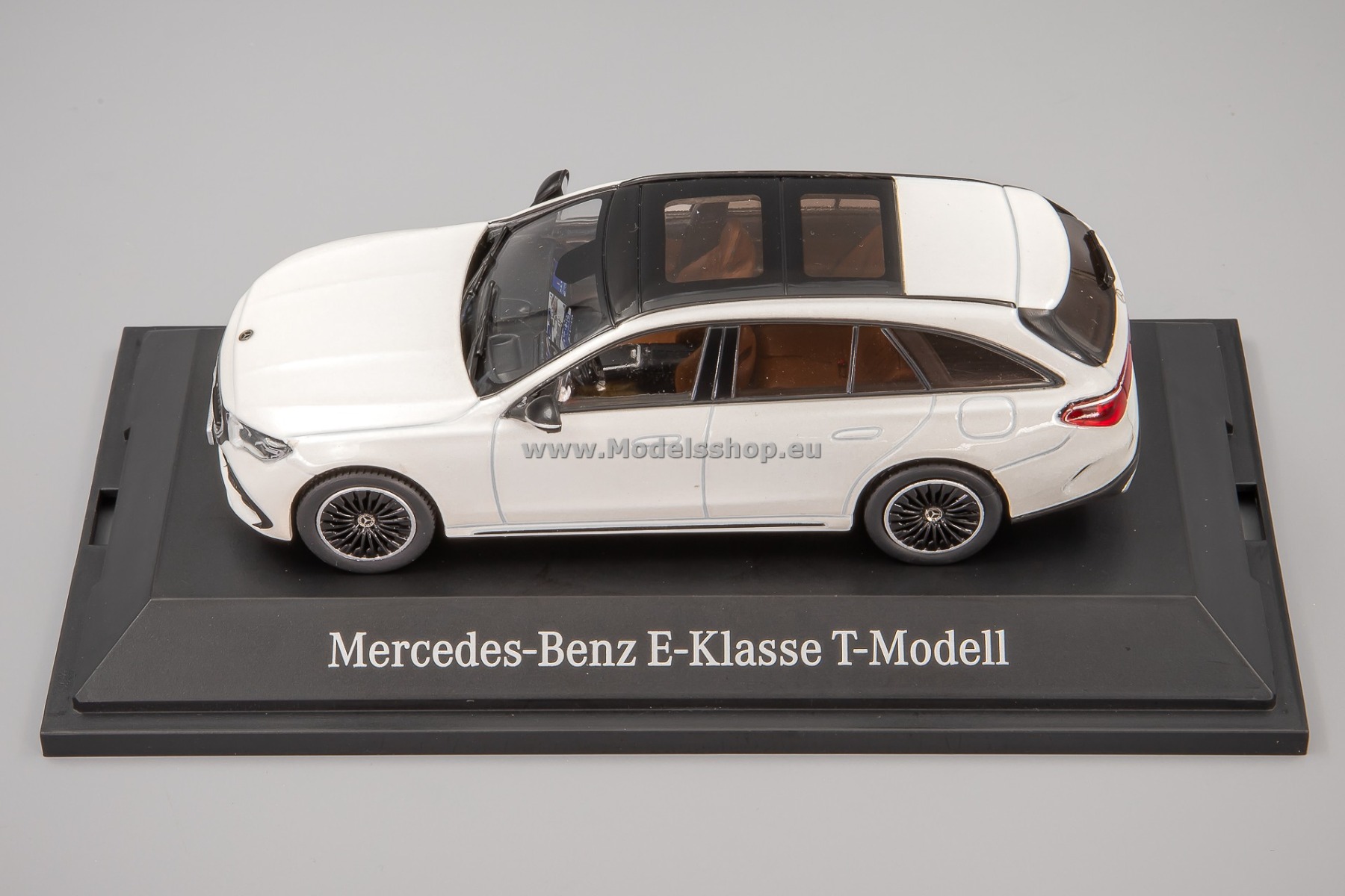 ベンツ Mercedes-Benz E-Klasse T-Modell ミニカー Mercedes-Benz E