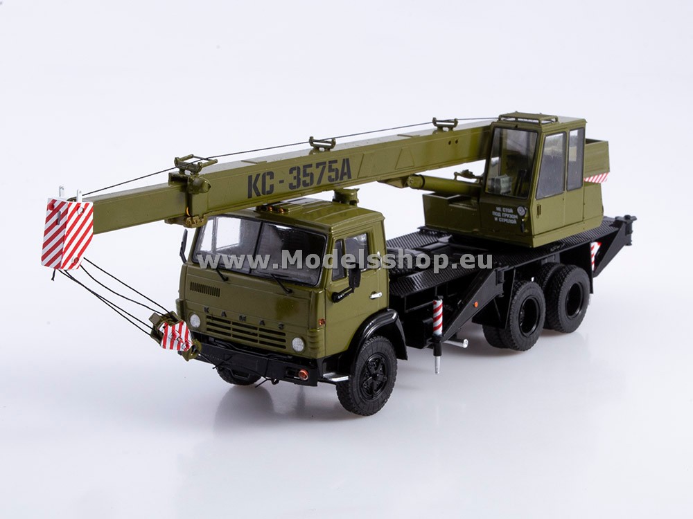 SSM1508 Truck-crane KS-3575A (Kamaz-53213) /khaki/