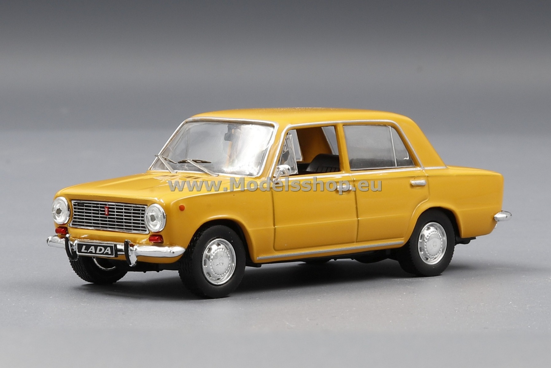 IXOCLC406N Lada 1200 / VAZ-2101, 1970 /dark yellow/