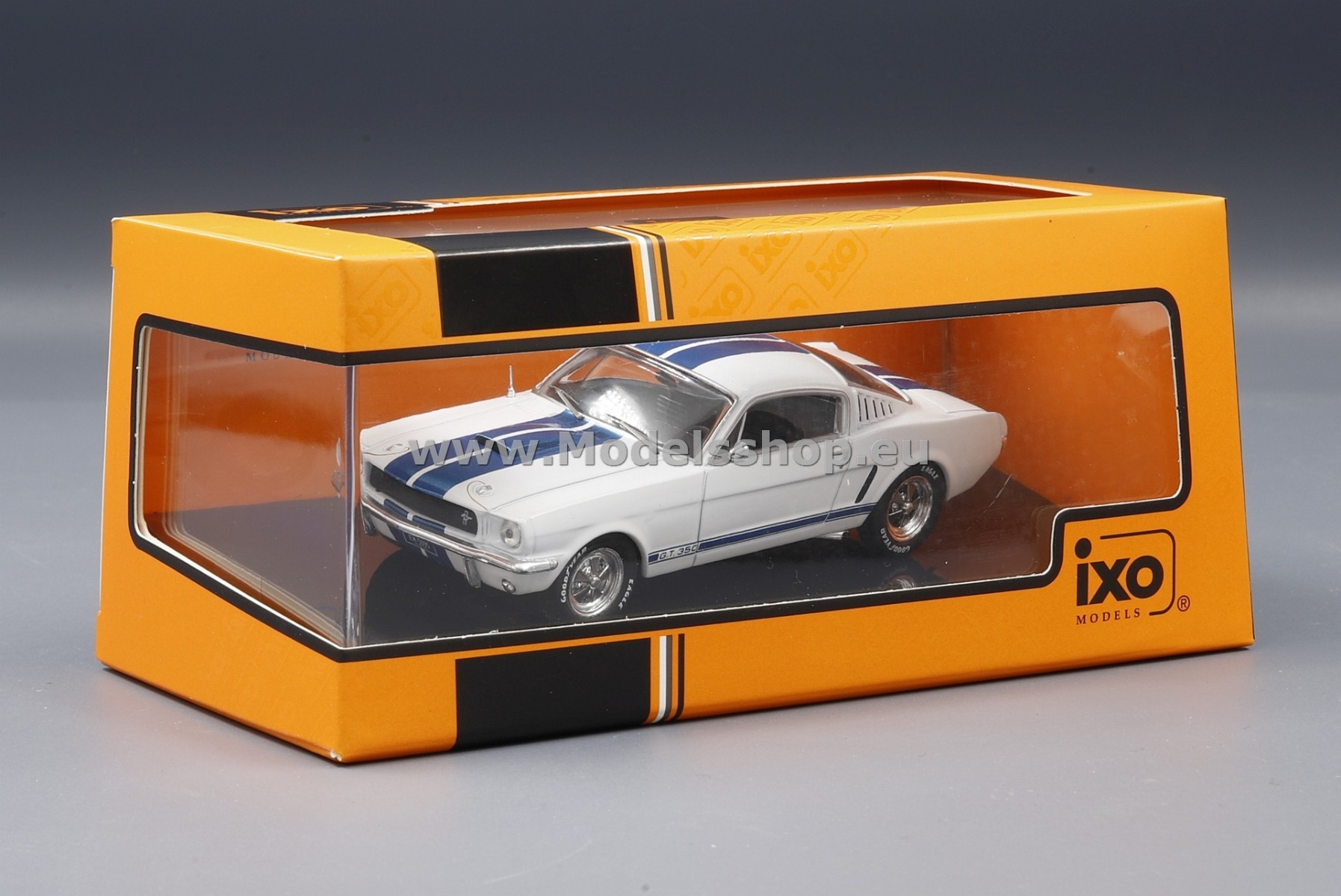 Ford Mustang Shelby GT 350 1965 Red White Lanes IXO CLC335N